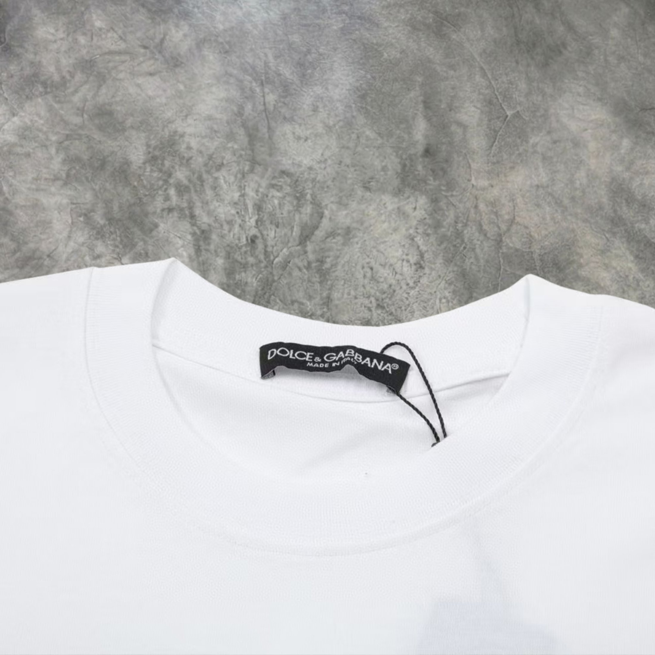 Elvare Club® T-Shirt