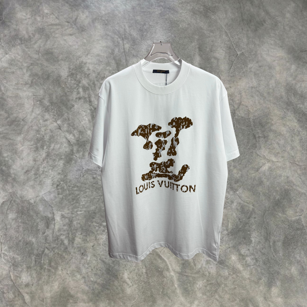 Elvare Club® T-Shirt