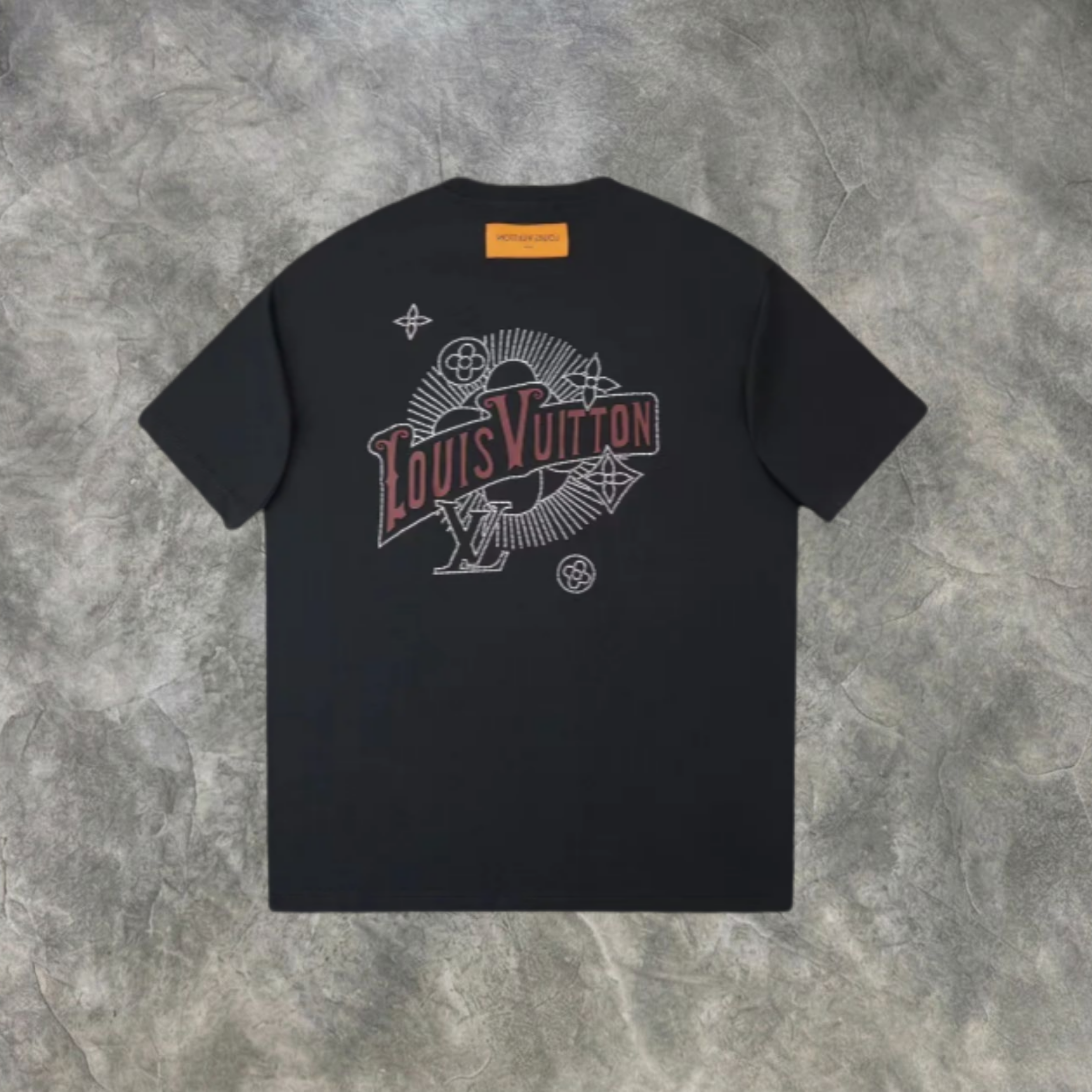 Elvare Club® T-Shirt