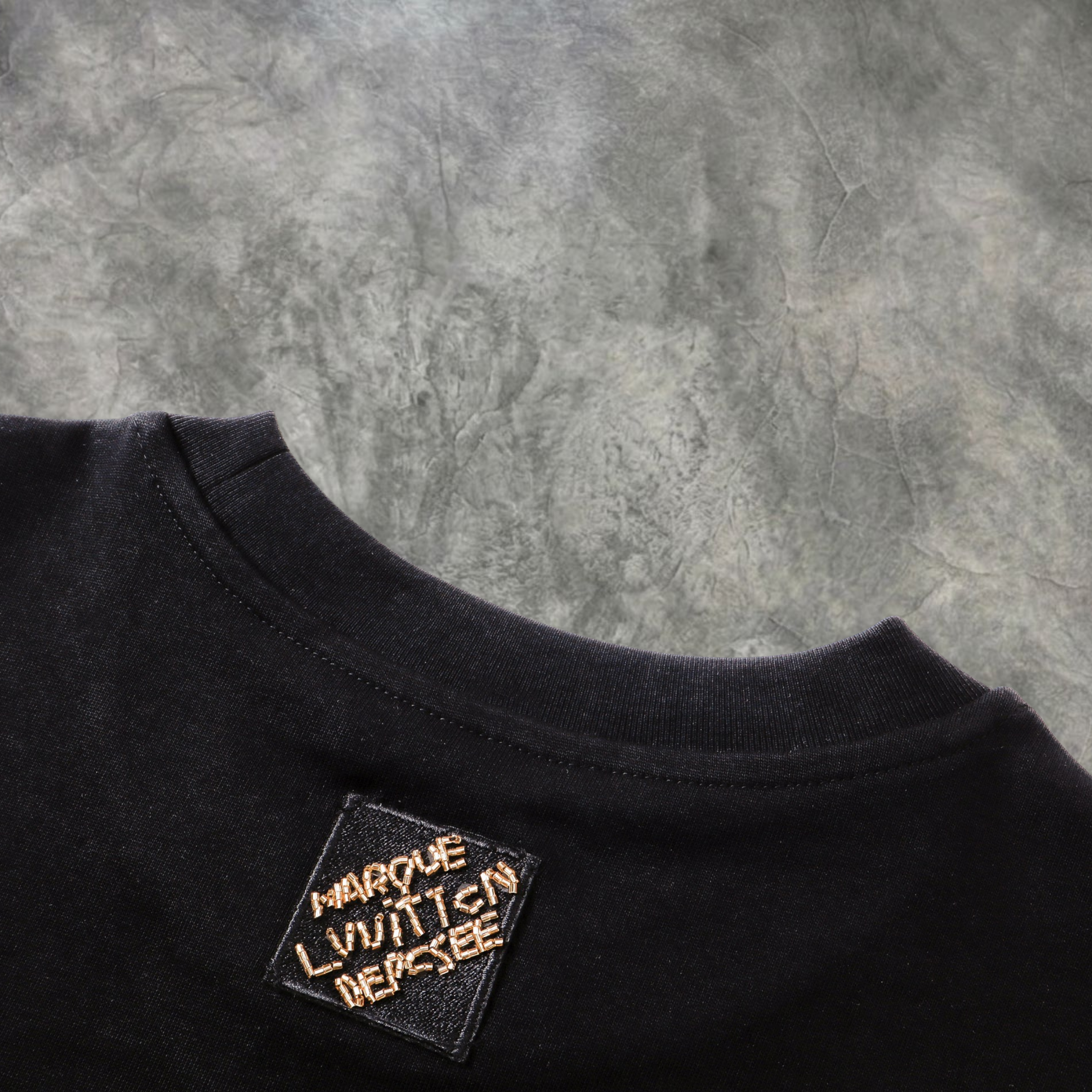 Elvare Club® T-shirt