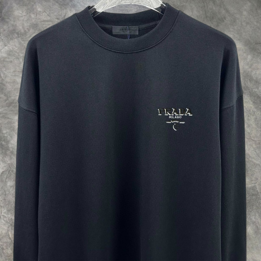 Elvare Club® Sweater