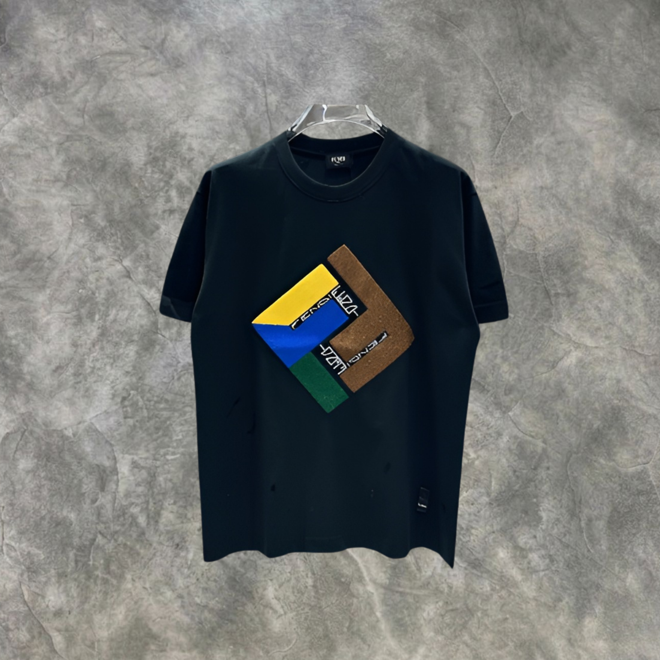 Elvare Club® T-Shirt