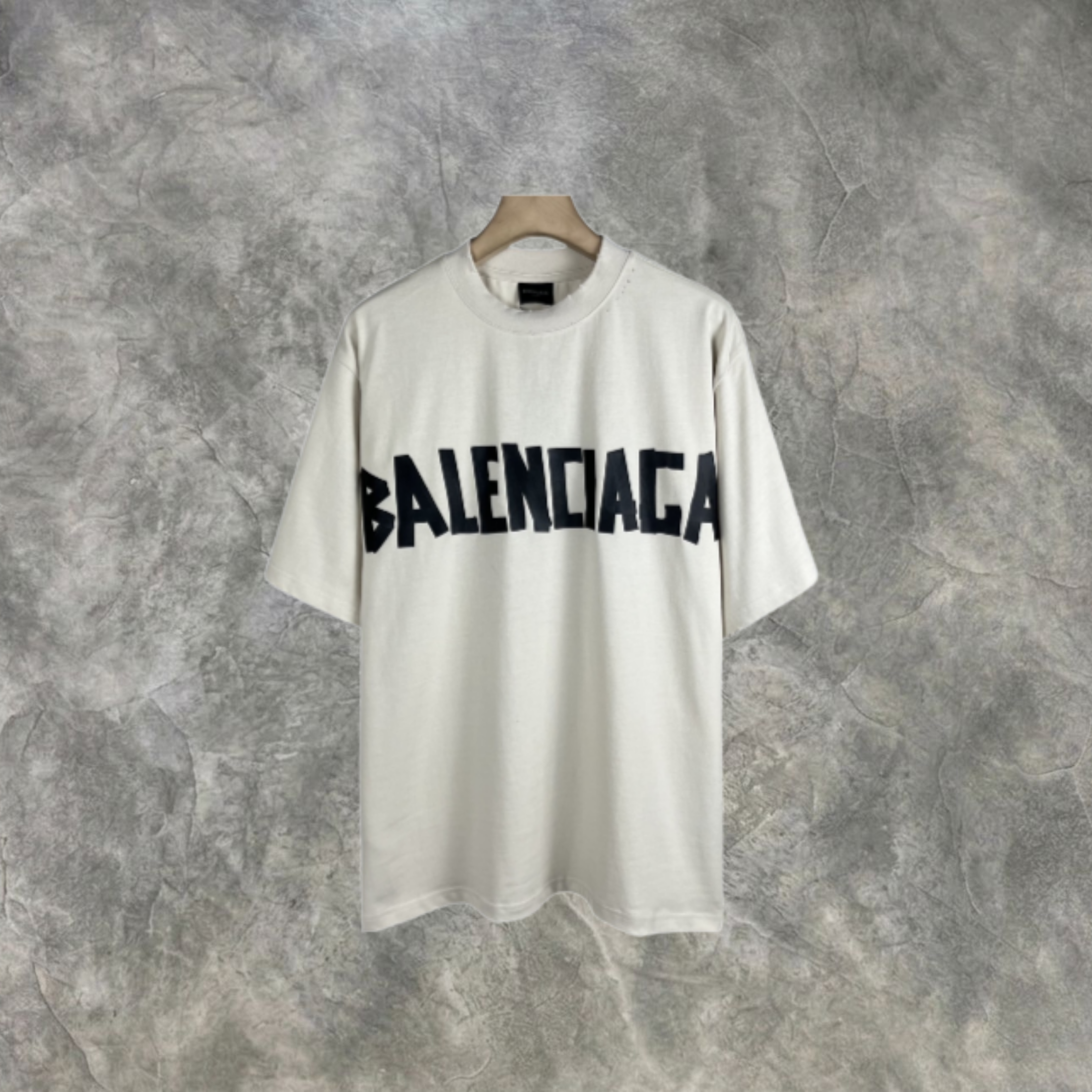 Elvare Club® T-Shirt
