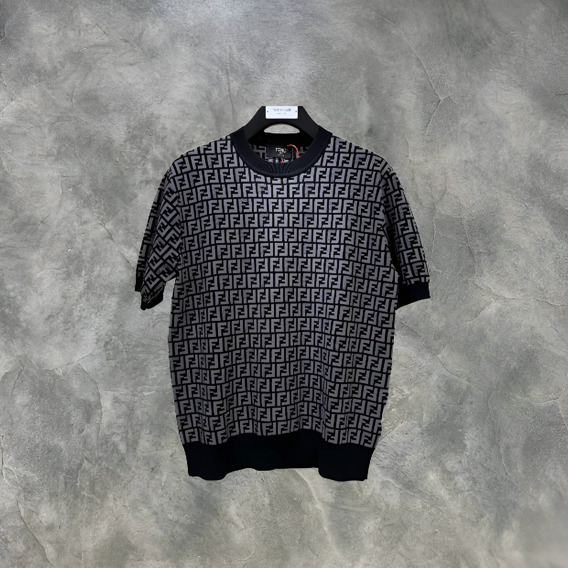 Elvare Club® T-Shirt
