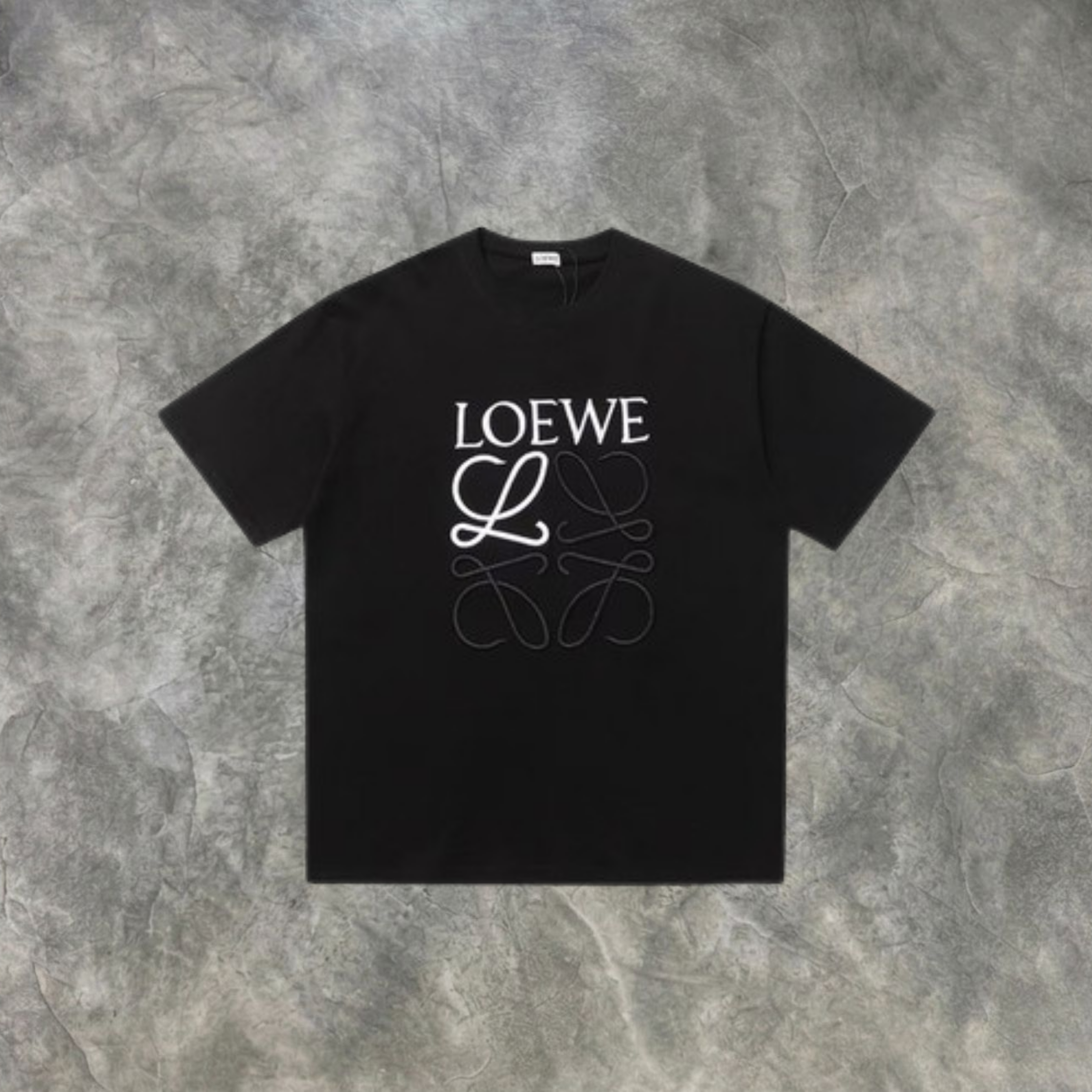 Elvare Club® T-Shirt