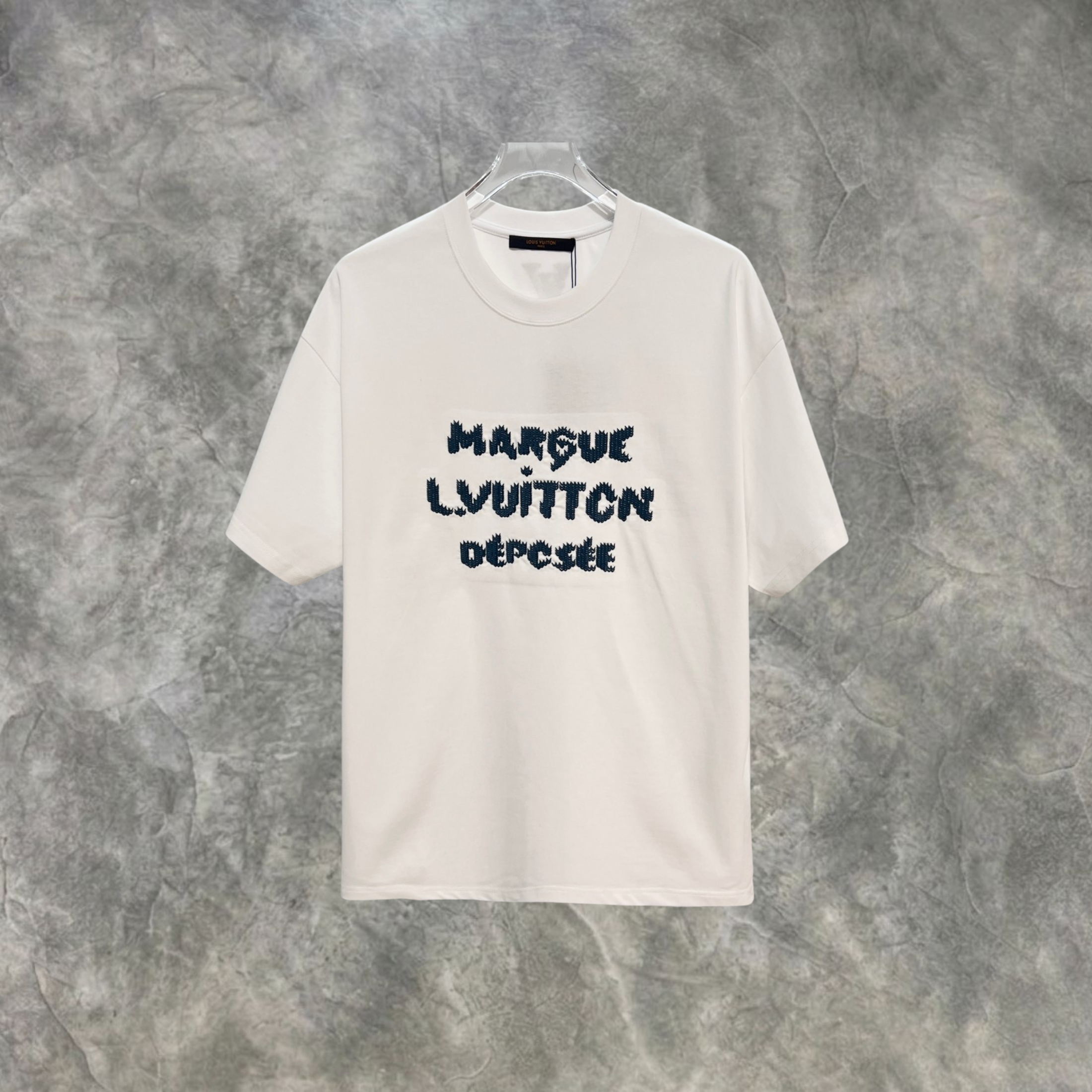 Elvare Club® T-shirt