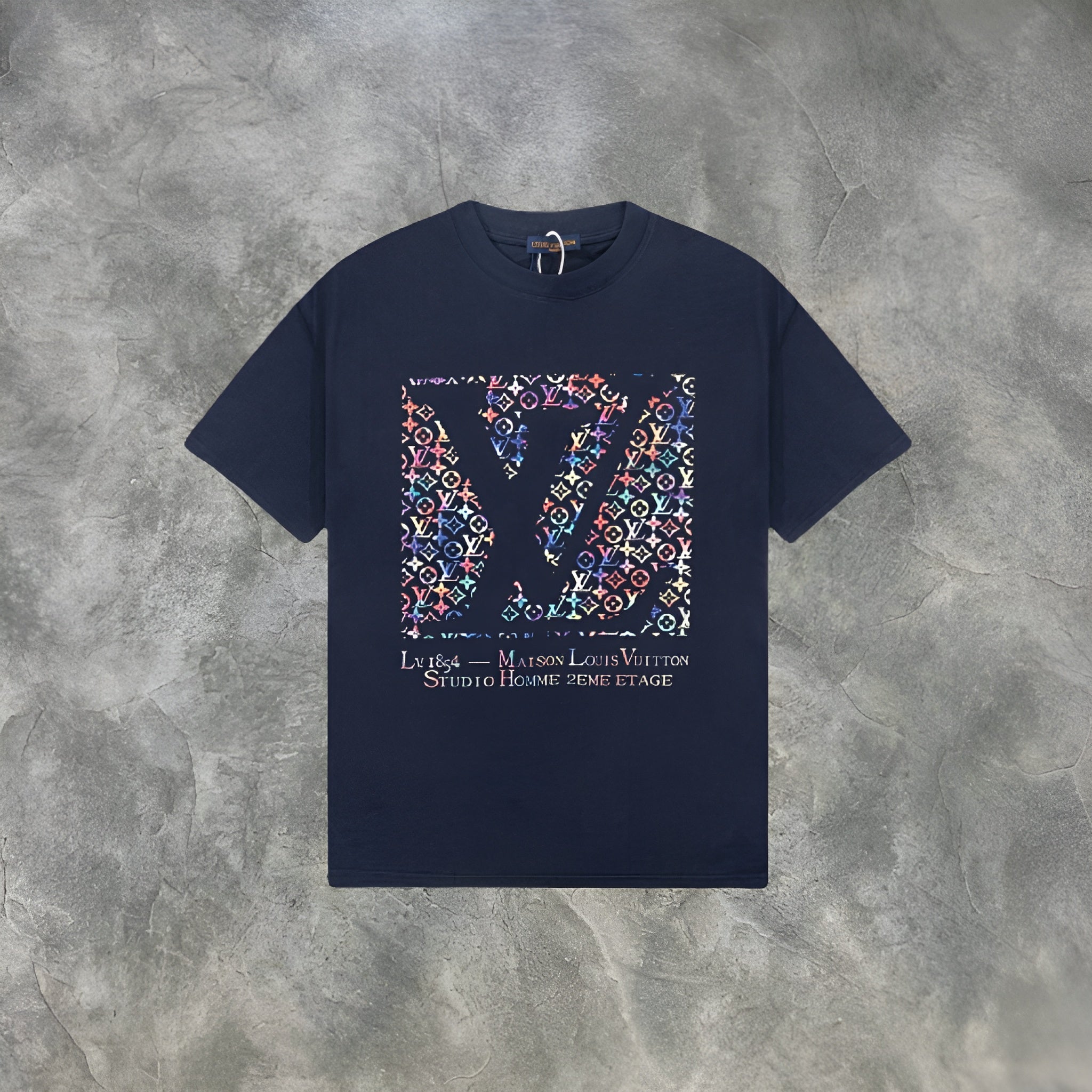 Elvare Club® T-Shirt