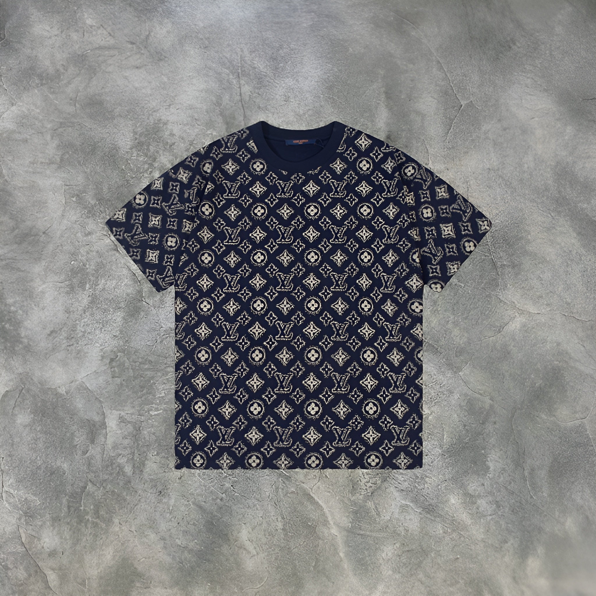 Elvare Club® T-Shirt