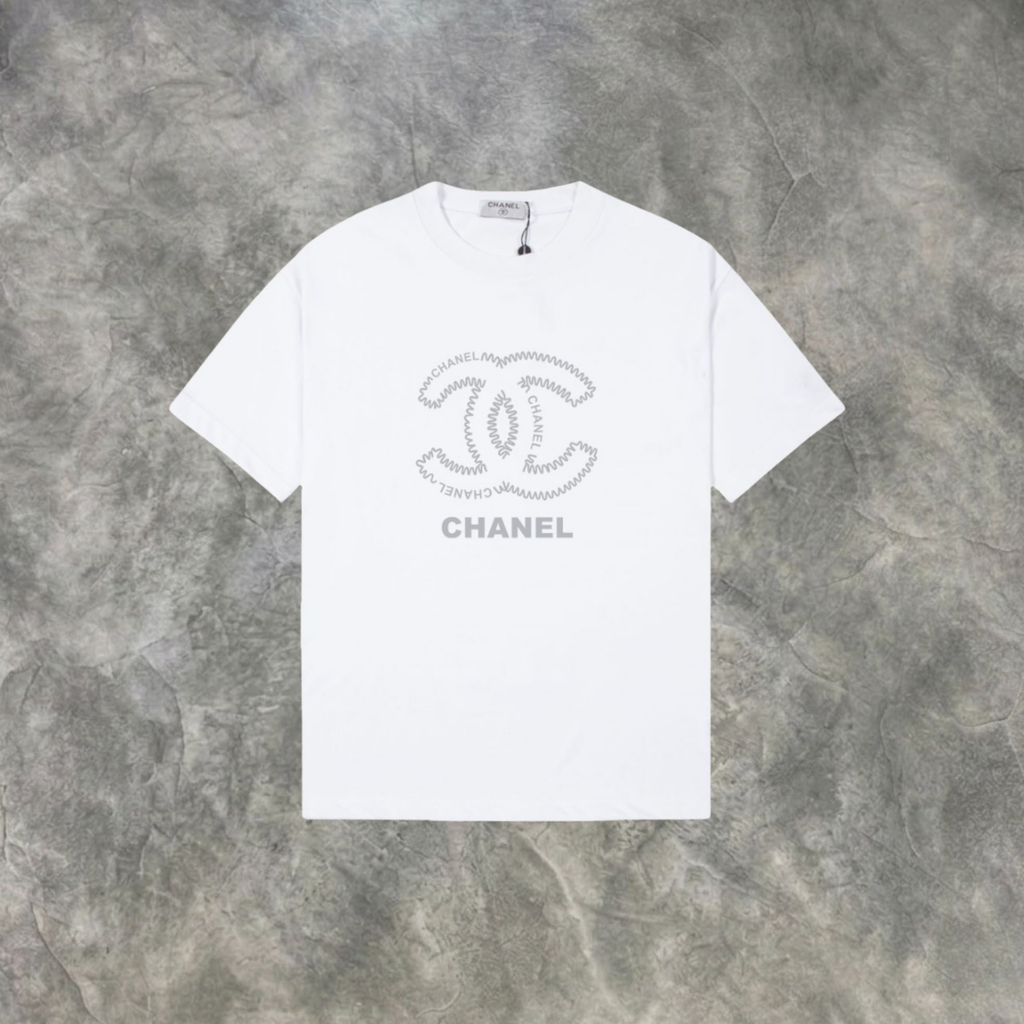 Elvare Club® T-Shirt
