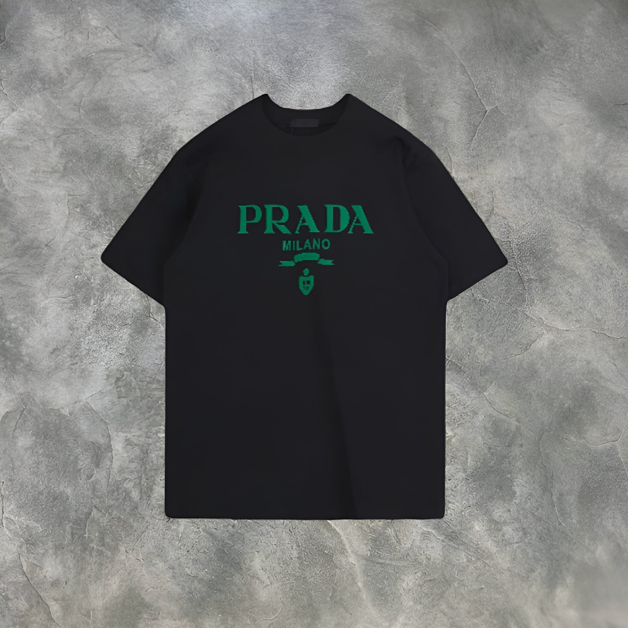 Elvare Club® T-Shirt