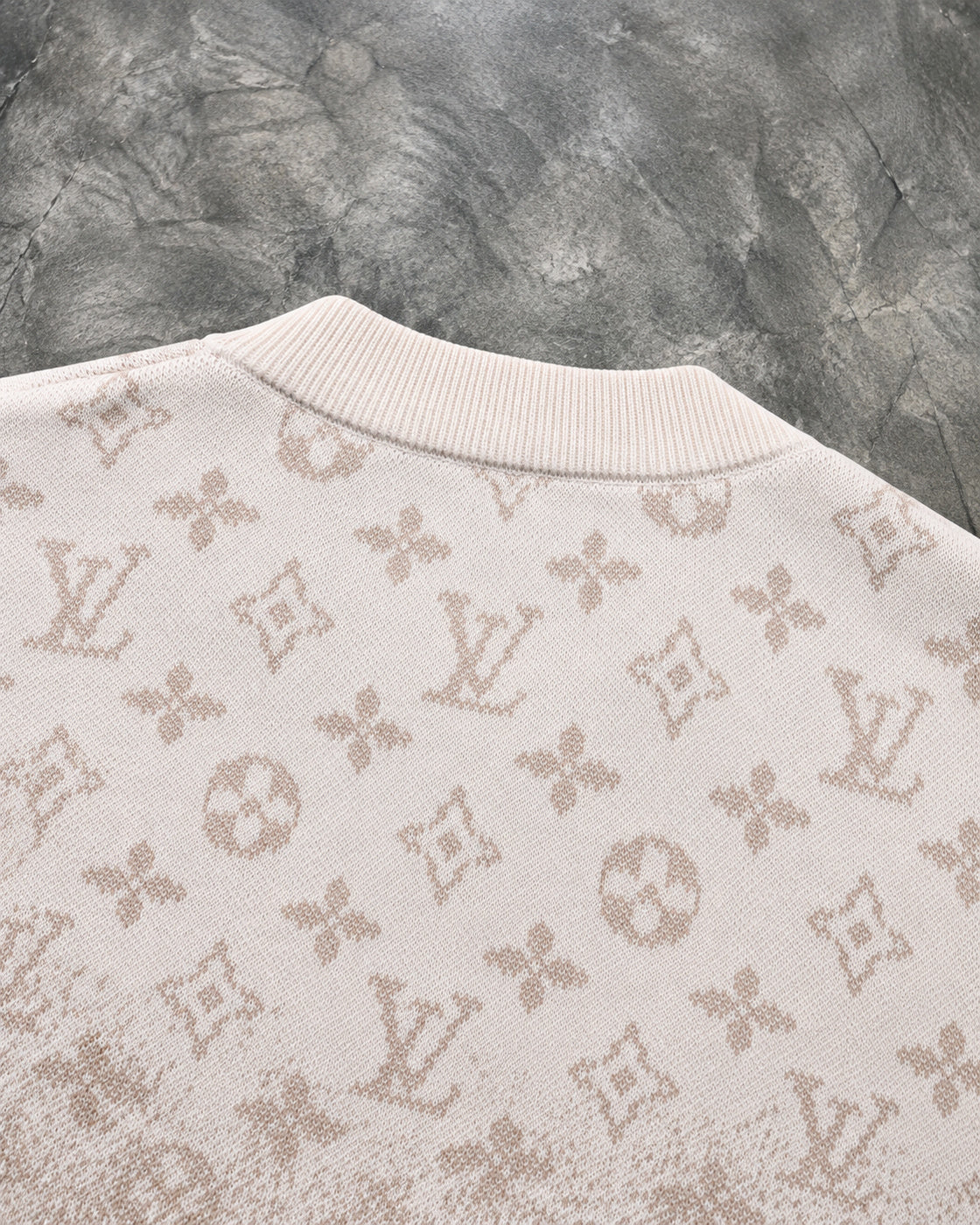 Elvare Club® Sweater