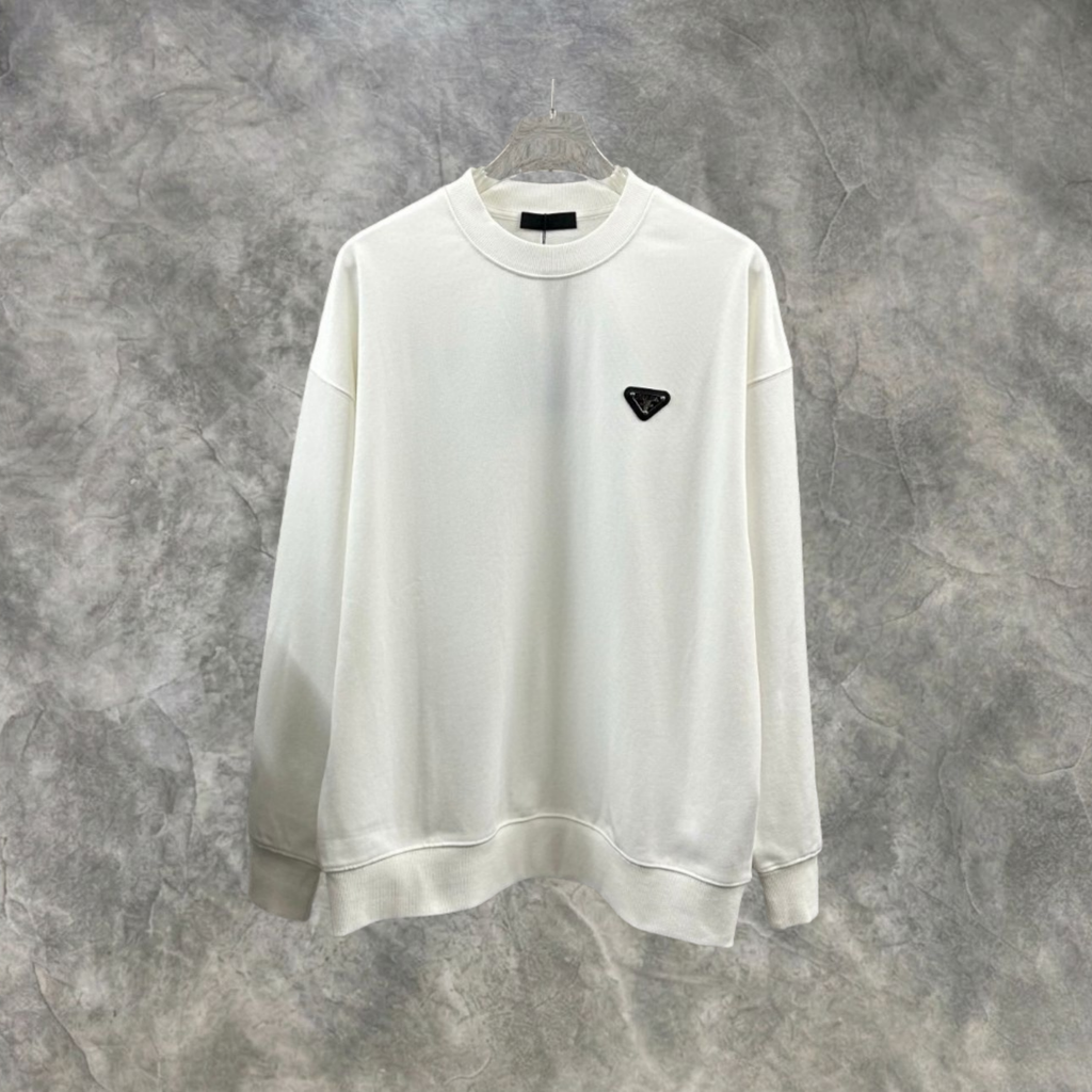 Elvare Club® Sweater