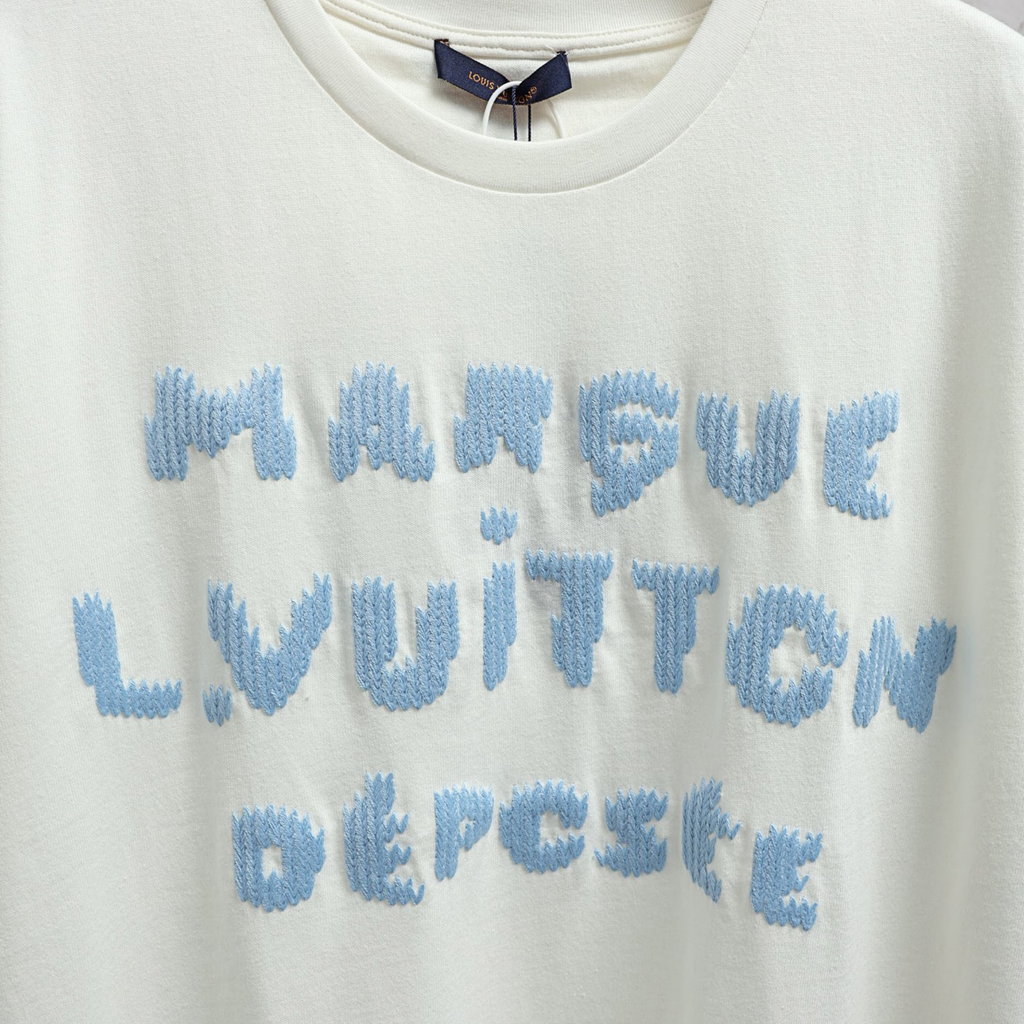 Elvare Club® T-Shirt