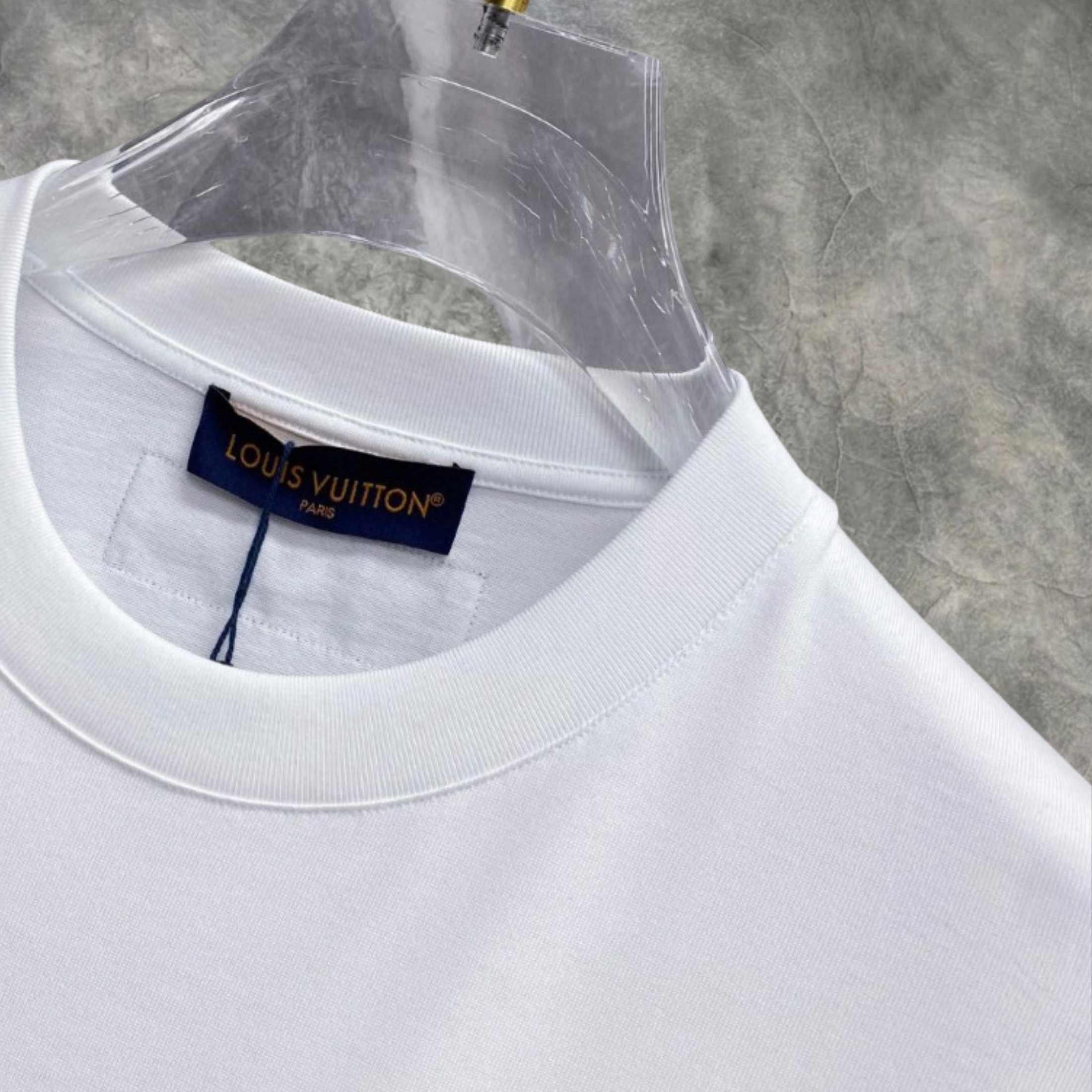 Elvare Club® T-shirt