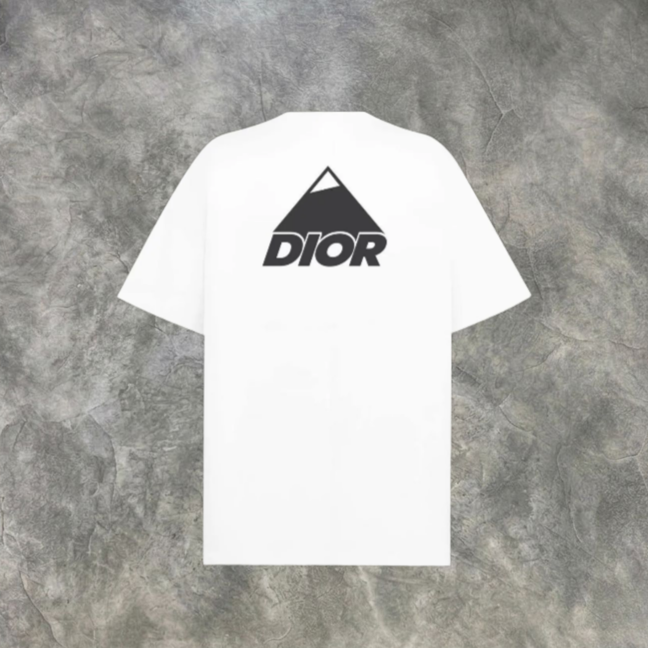 Elvare Club® T-Shirt