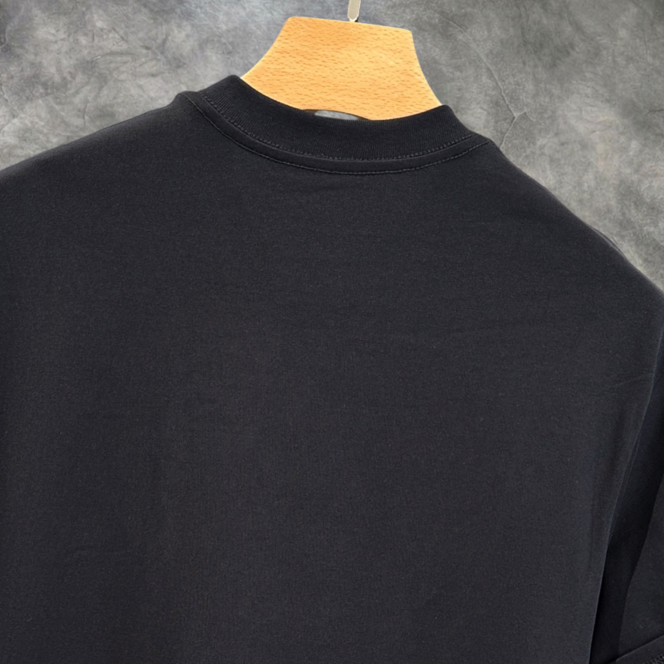 Elvare Club® T-Shirt