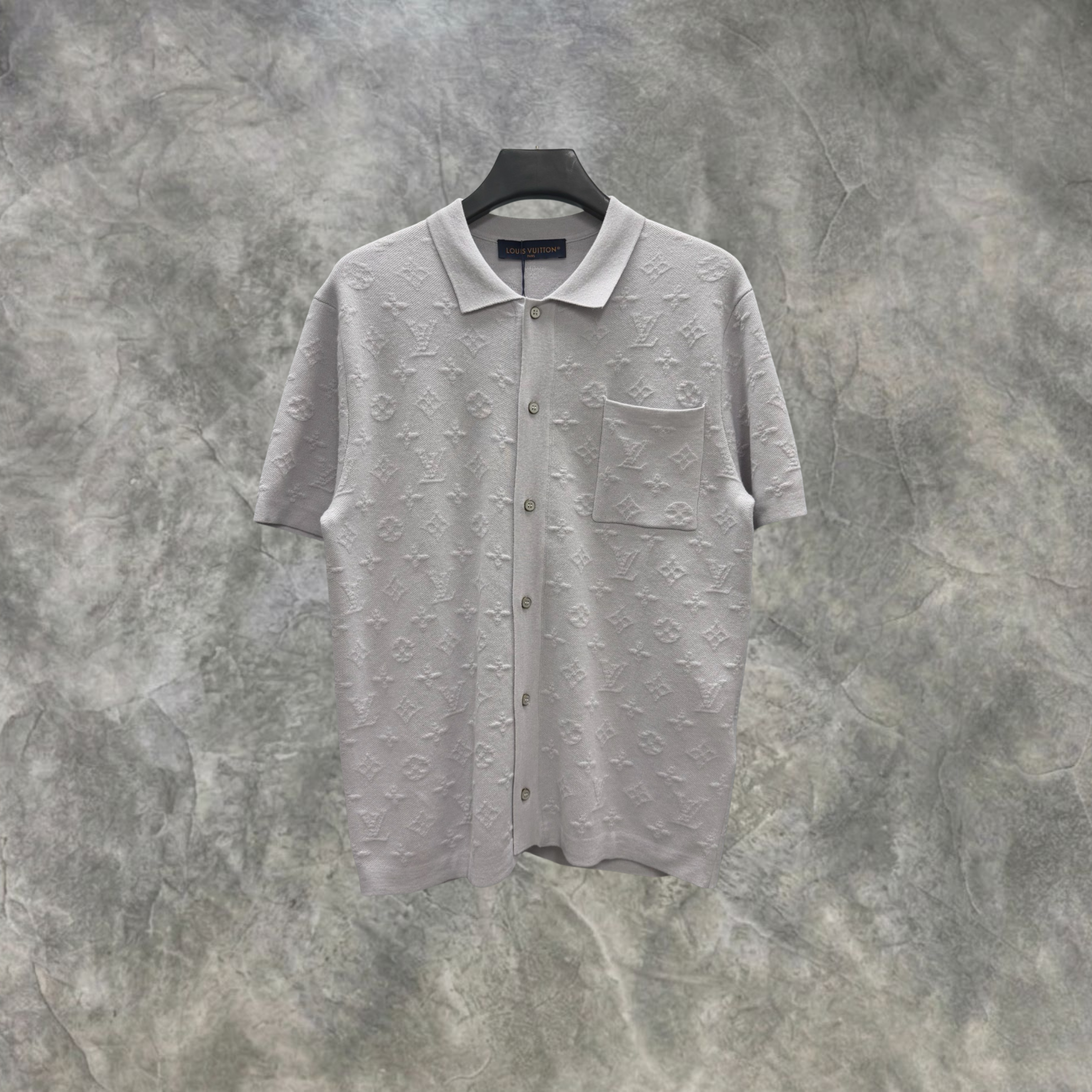 Elvare Club® T-Shirt