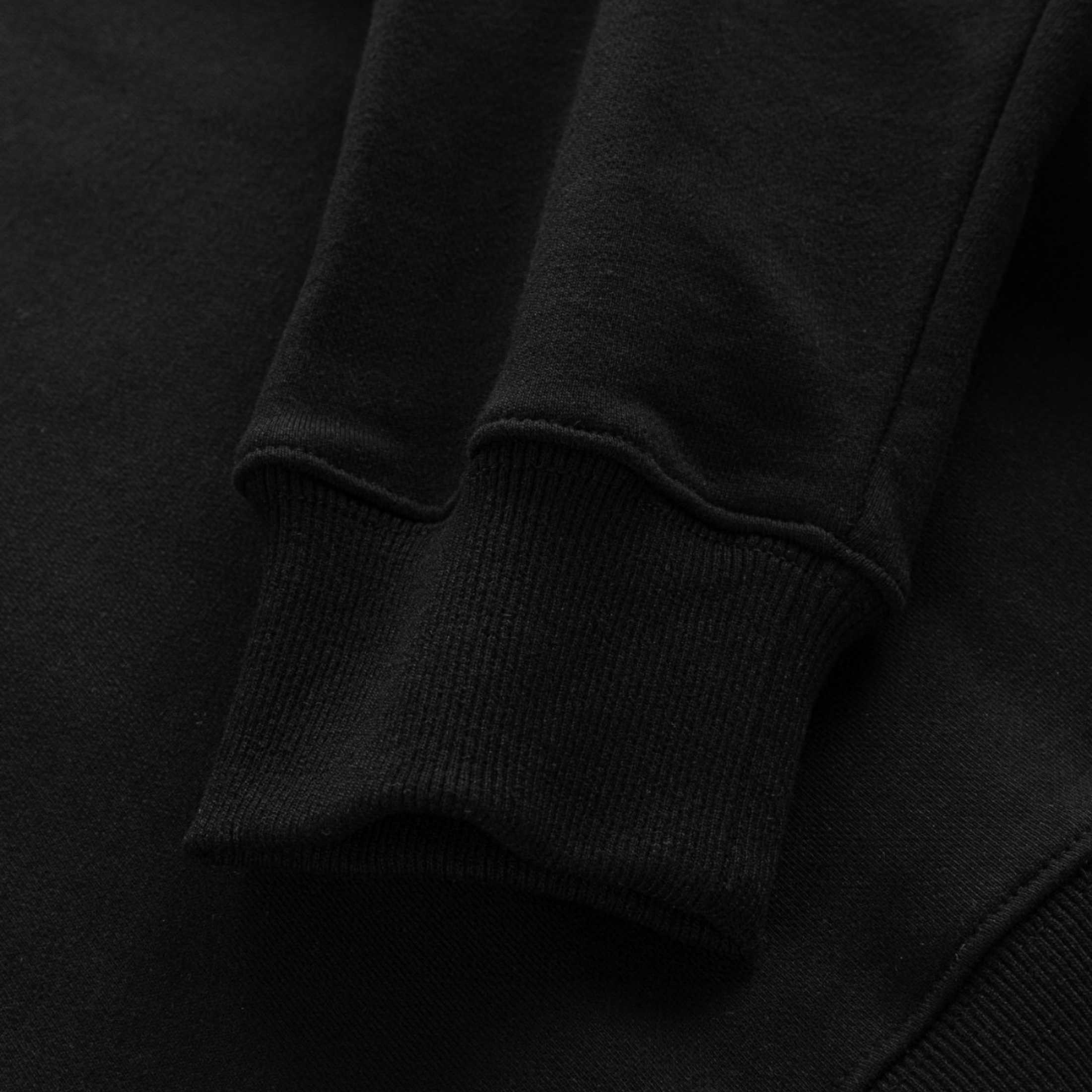 Elvare Club® Sweater