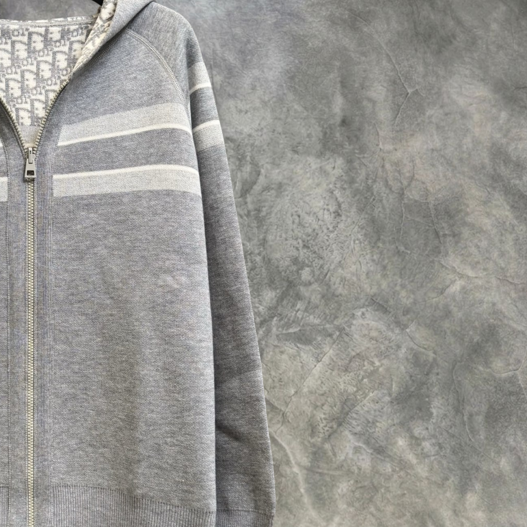Elvare Club® Hoodie
