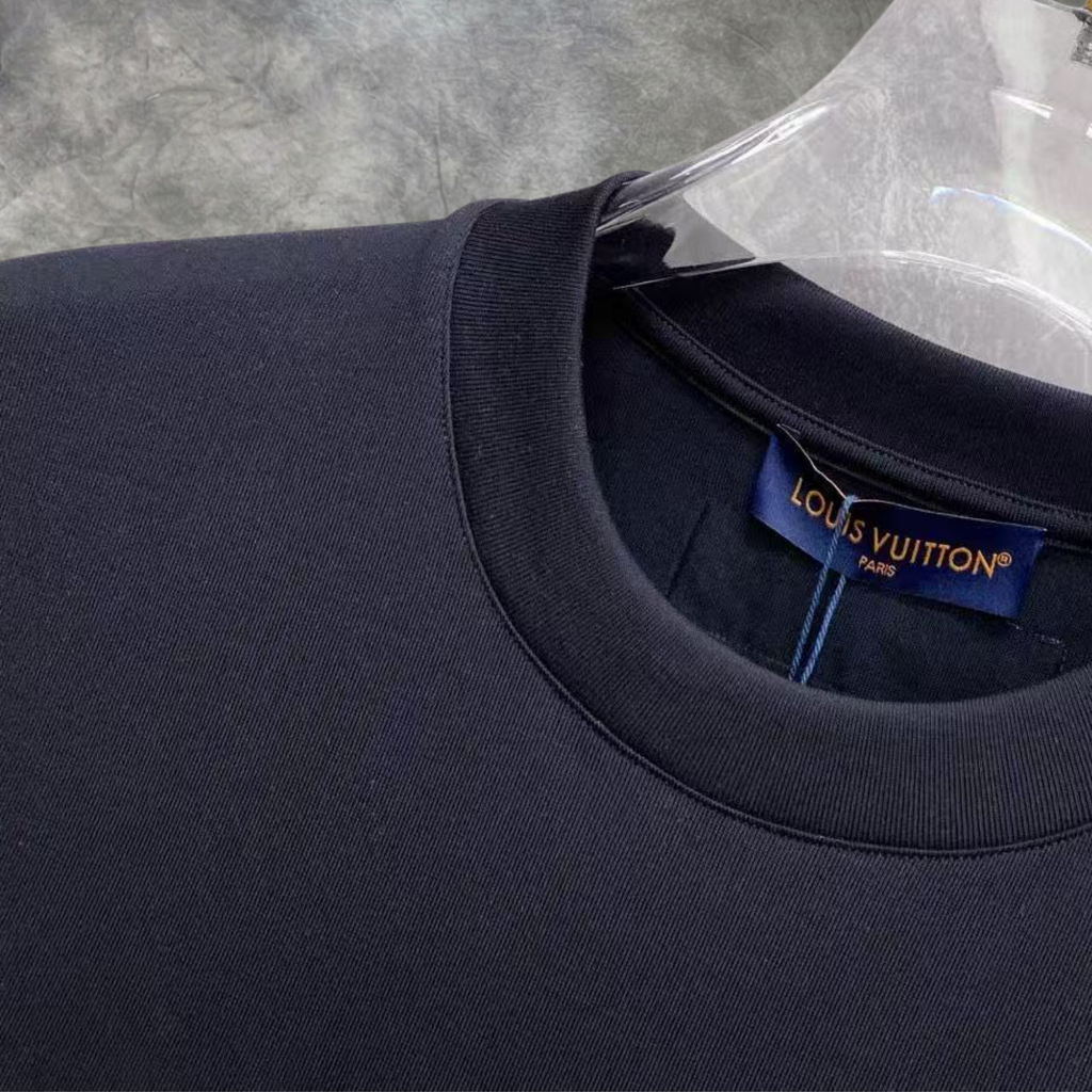 Elvare Club® T-shirt
