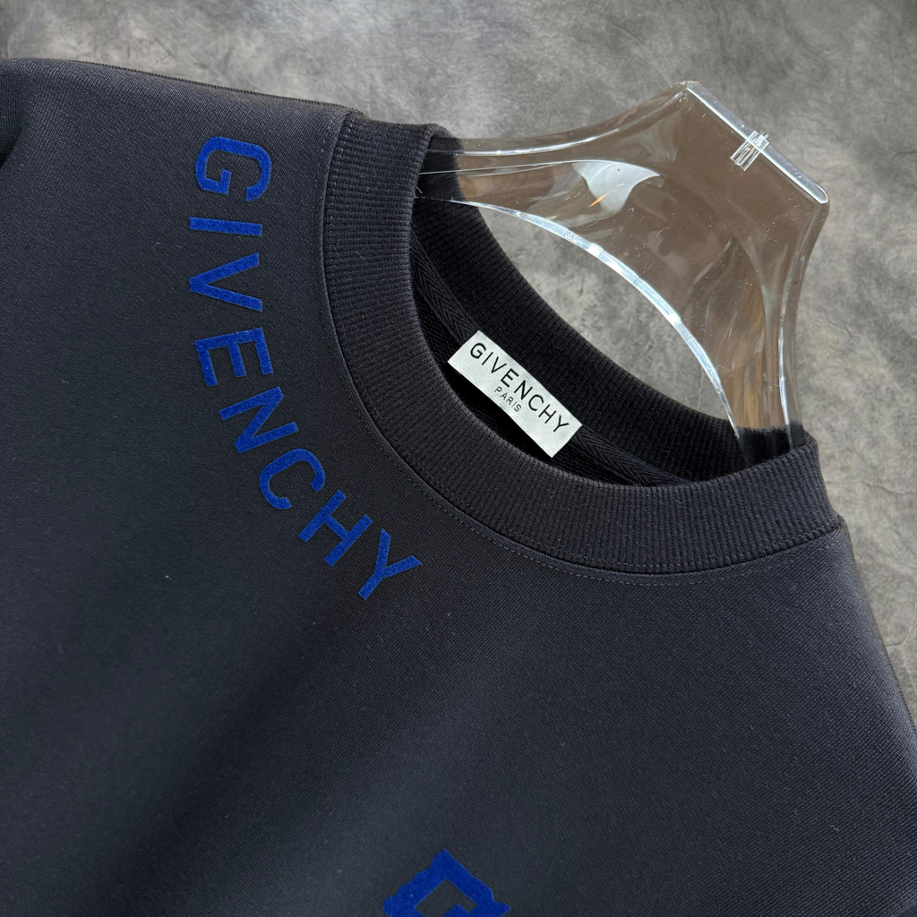Elvare Club® Sweater