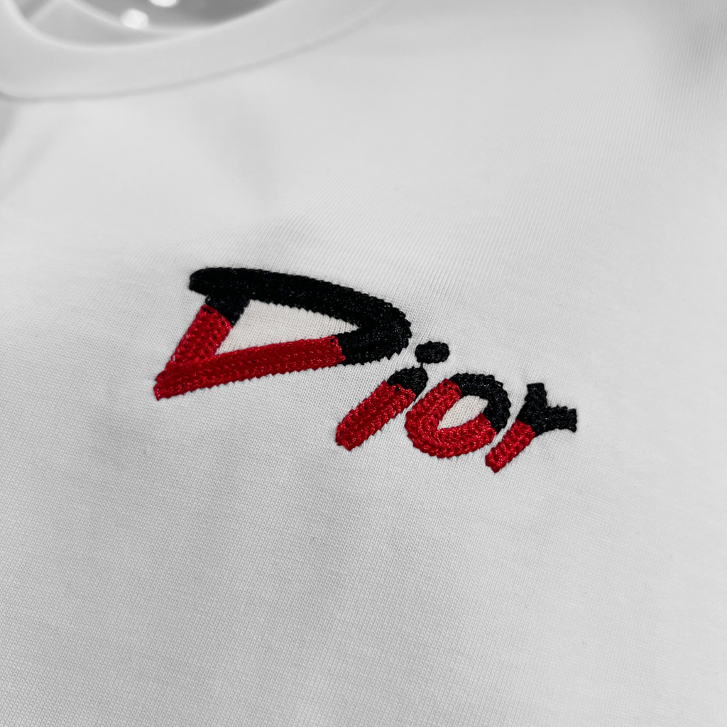 Elvare Club® T-shirt