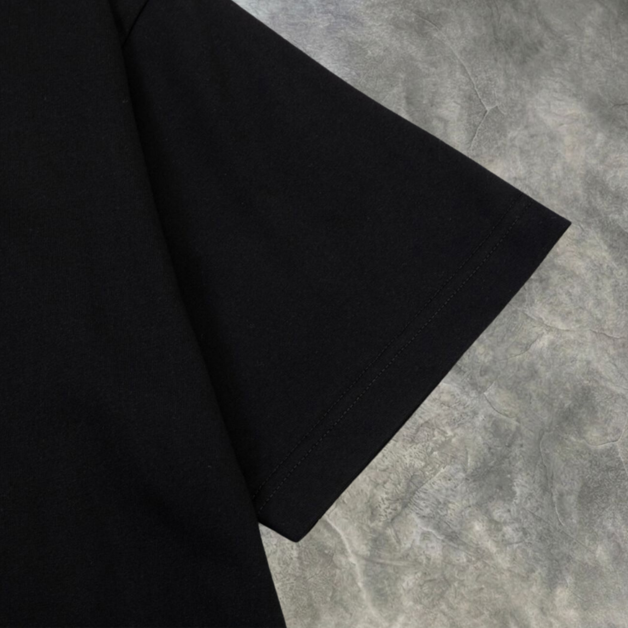 Elvare Club® T-Shirt