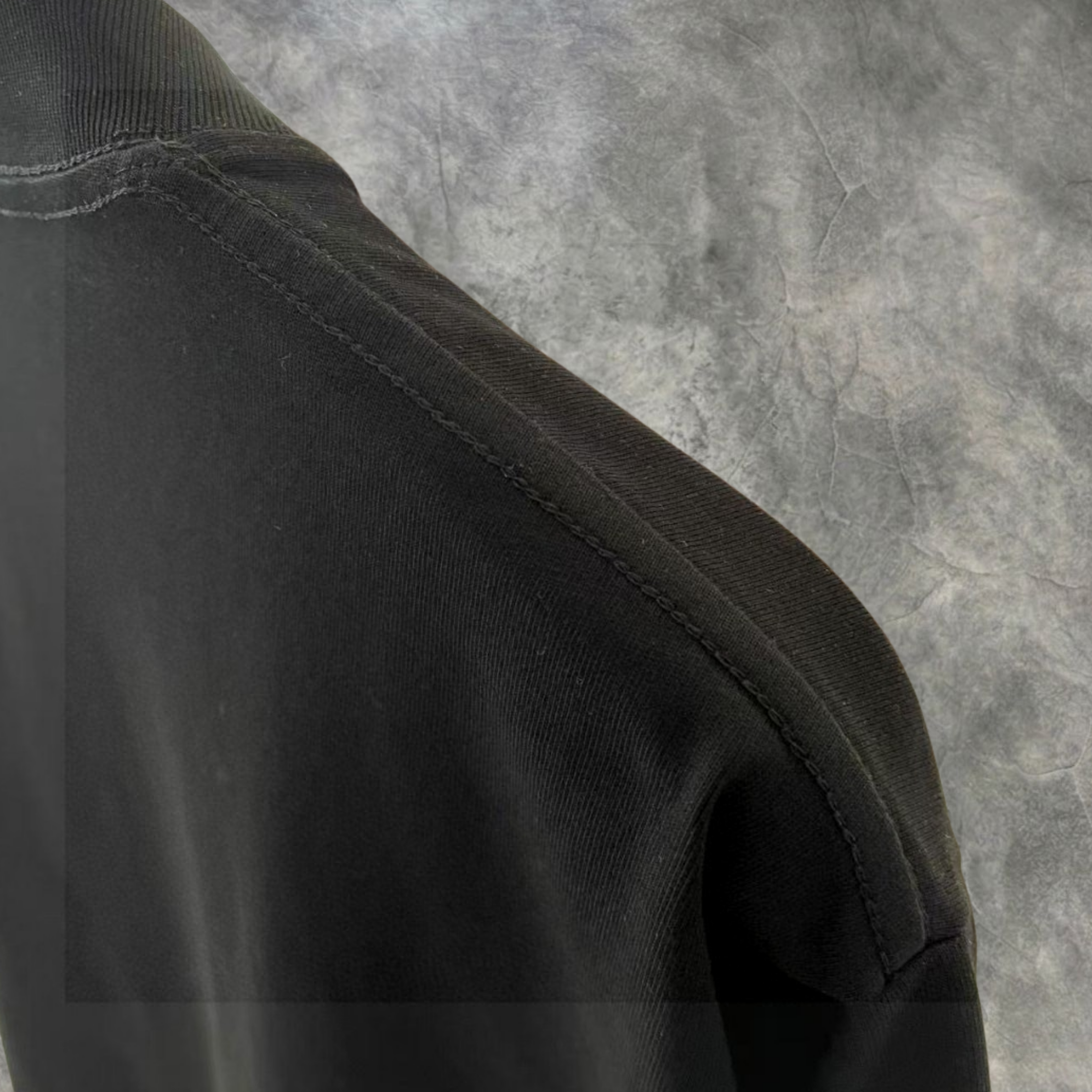 Elvare Club® T-Shirt