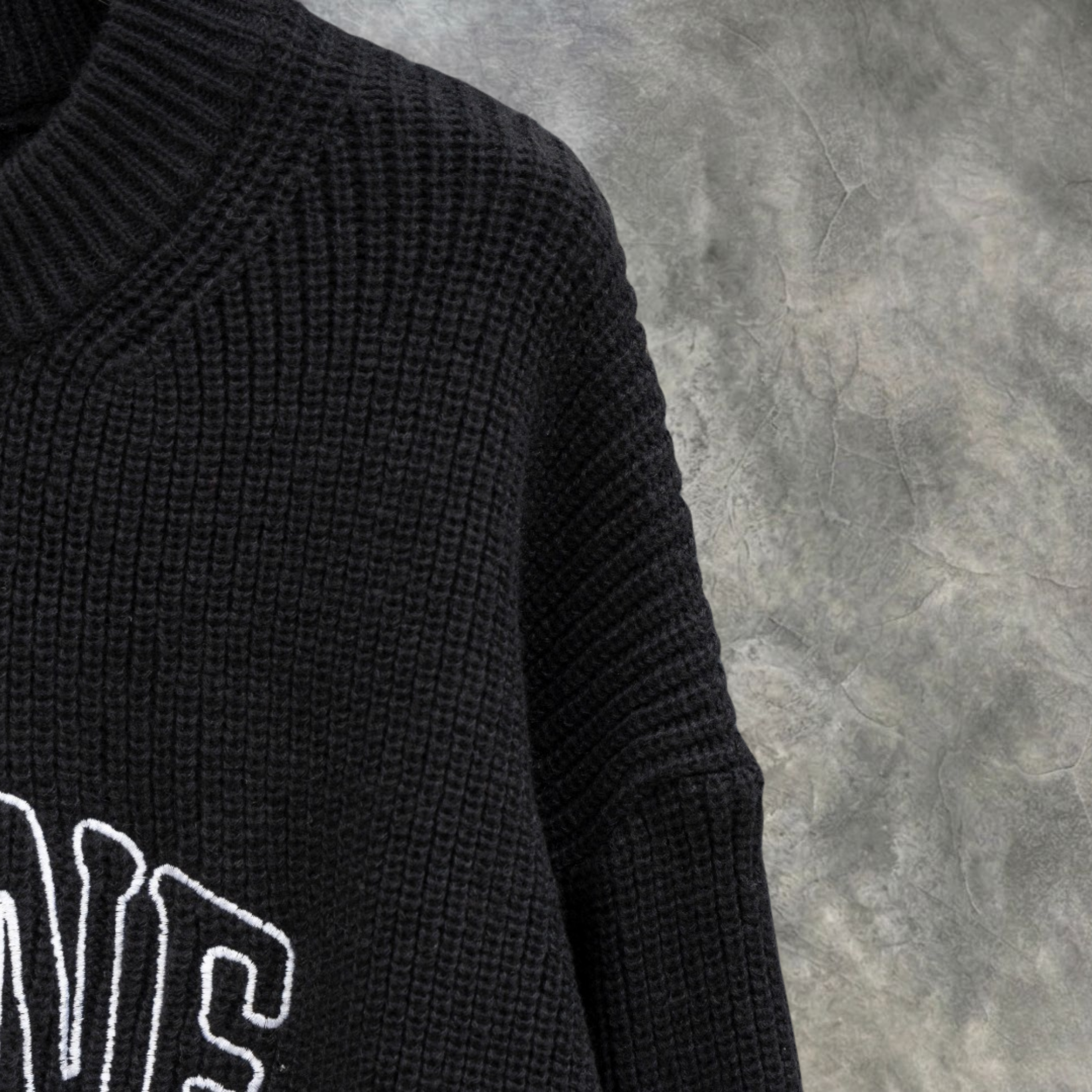 Elvare Club® Sweater