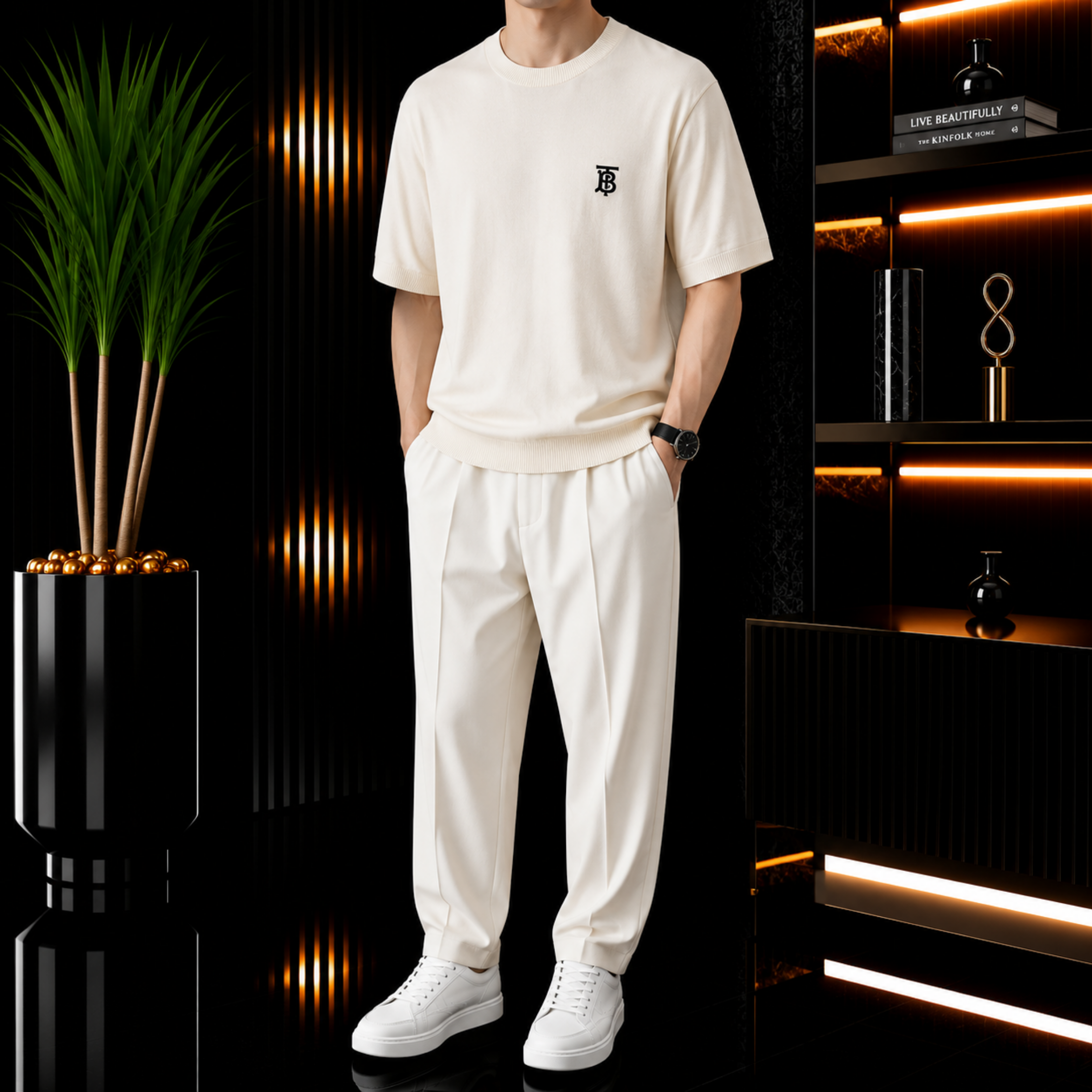 Elvare Club® T-Shirt