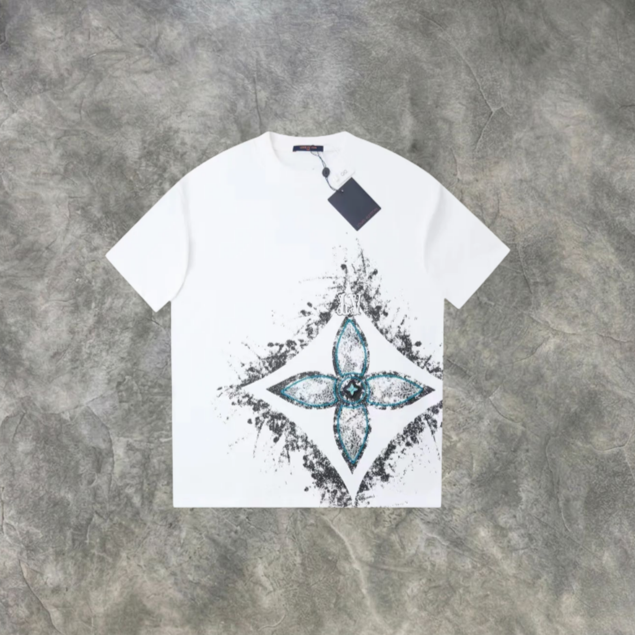 Elvare Club® T-Shirt