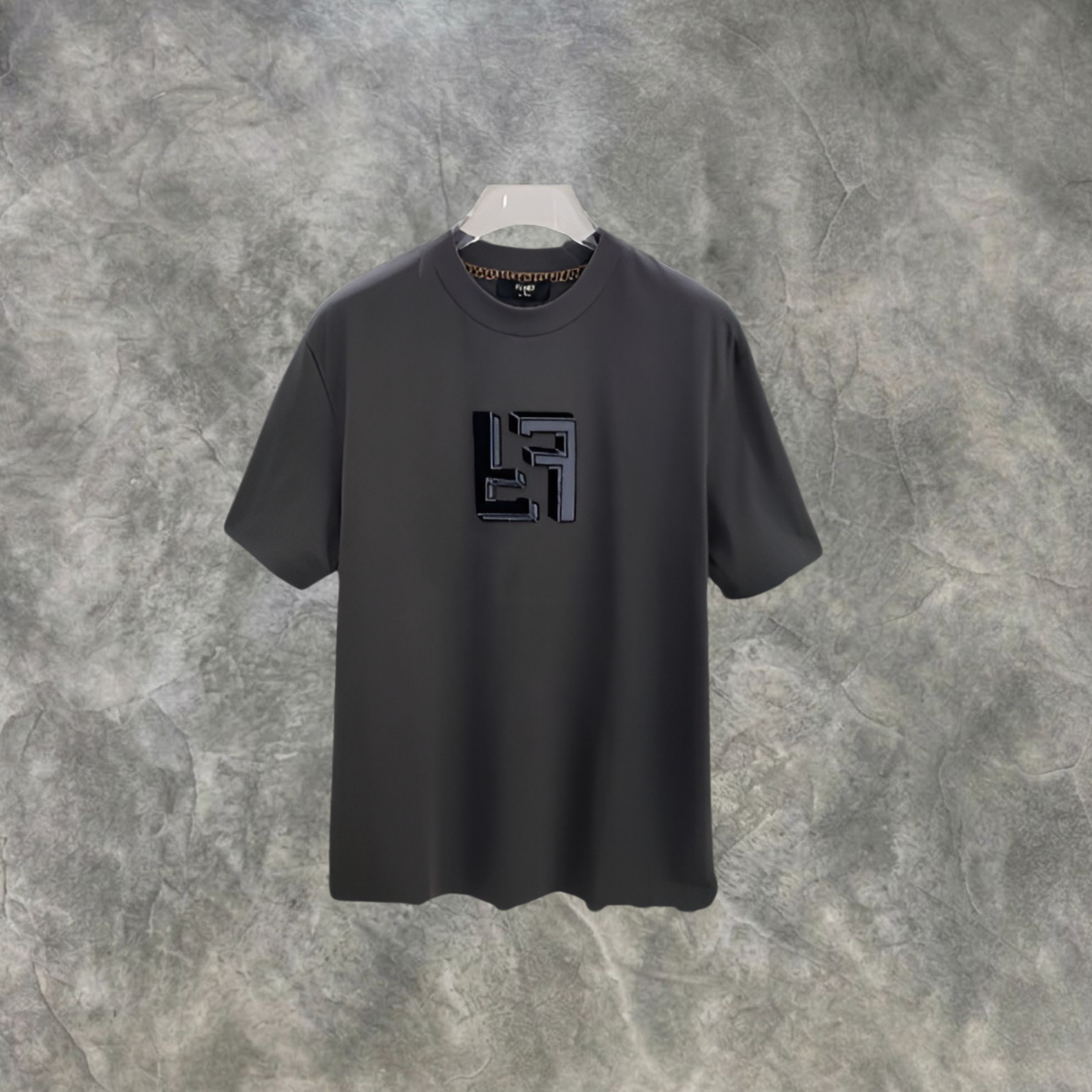 Elvare Club® T-Shirt