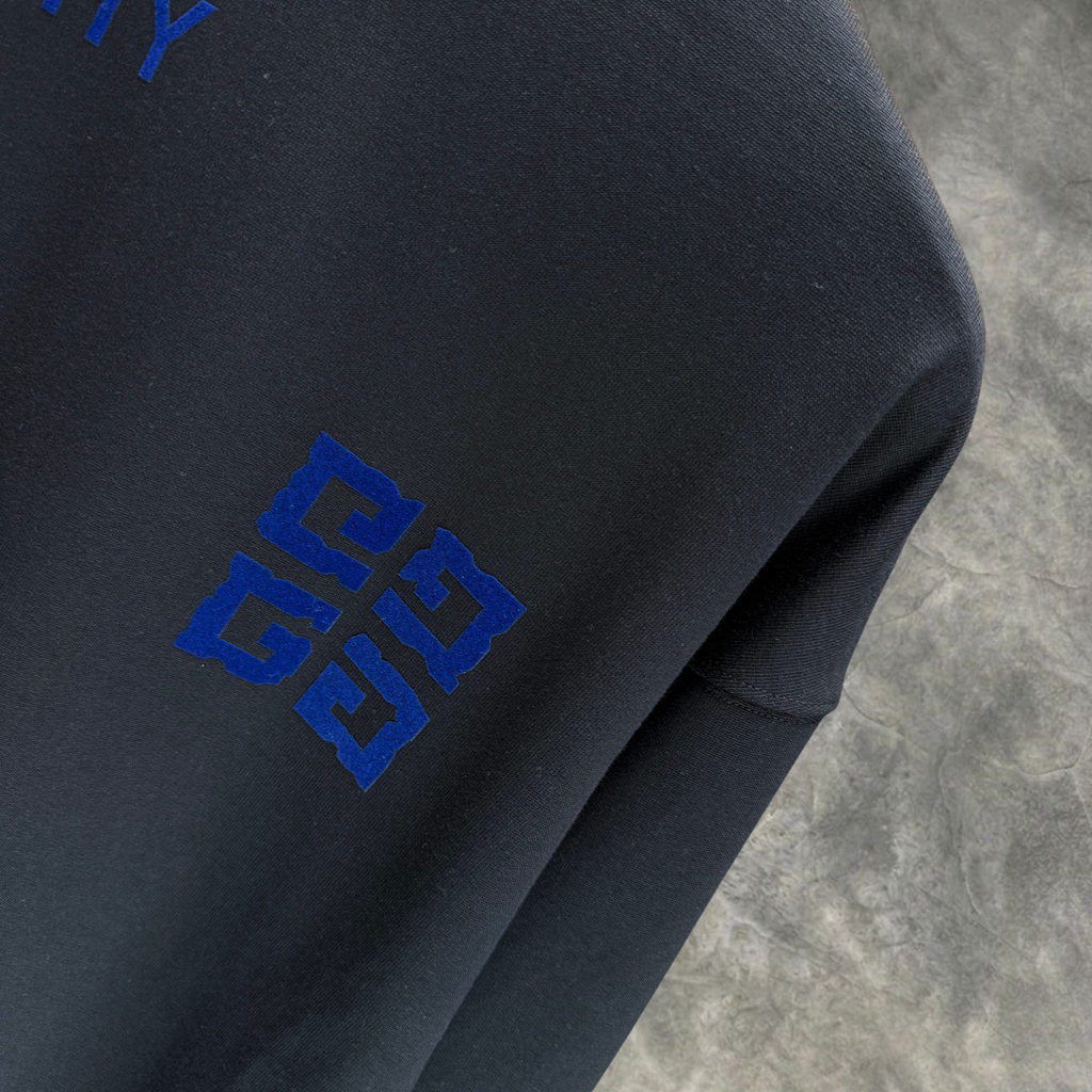 Elvare Club® Sweater