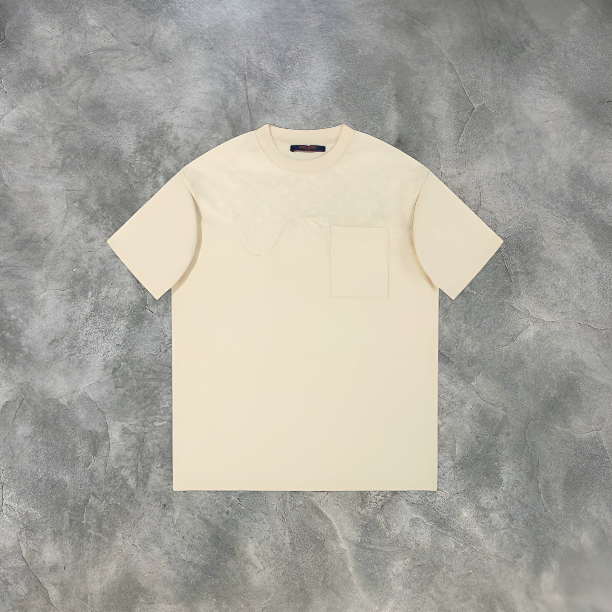 Elvare Club® T-Shirt