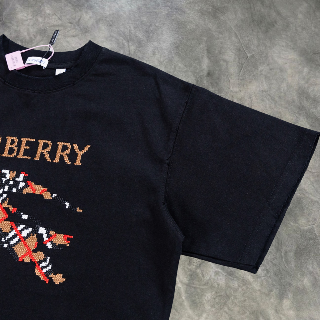 Elvare Club® T-Shirt