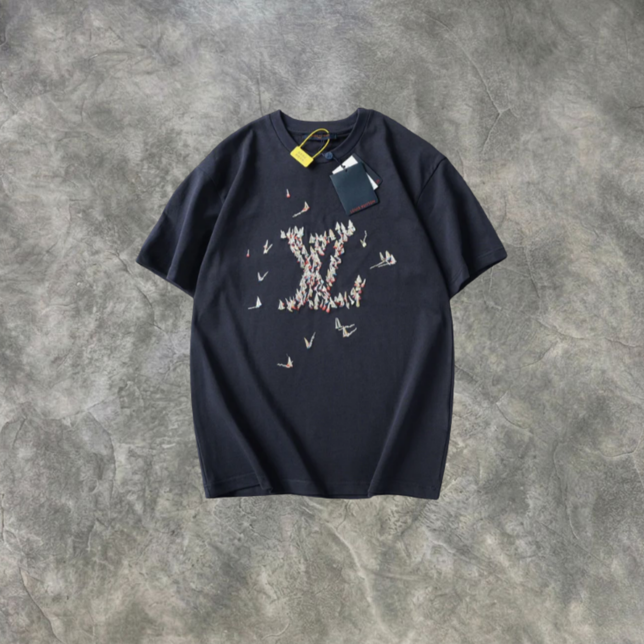 Elvare Club® T-Shirt