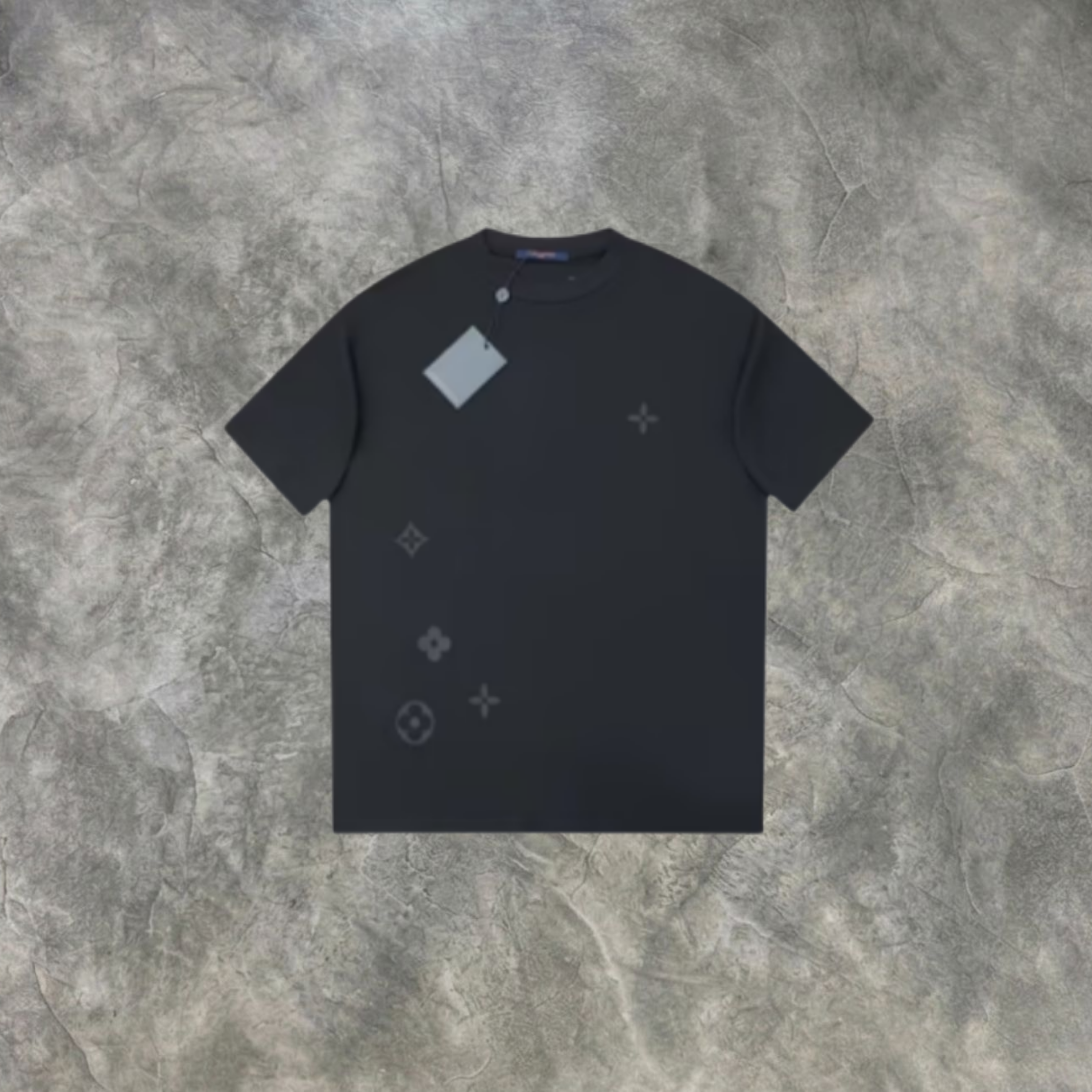 Elvare Club® T-Shirt