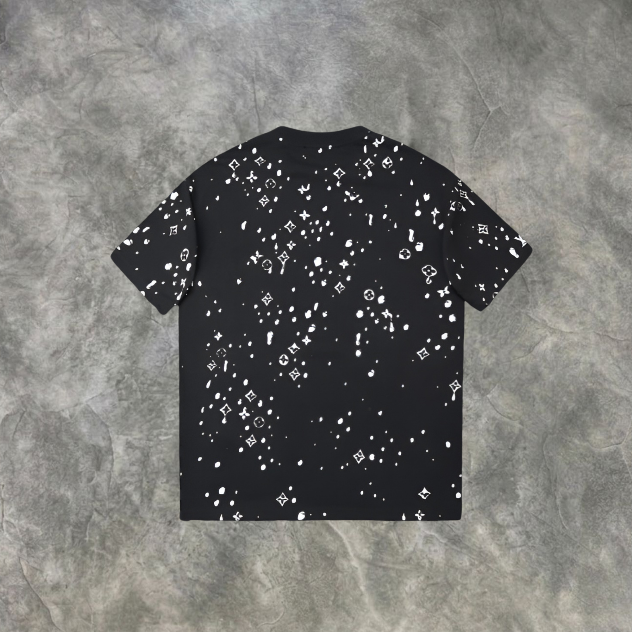 Elvare Club® T-Shirt