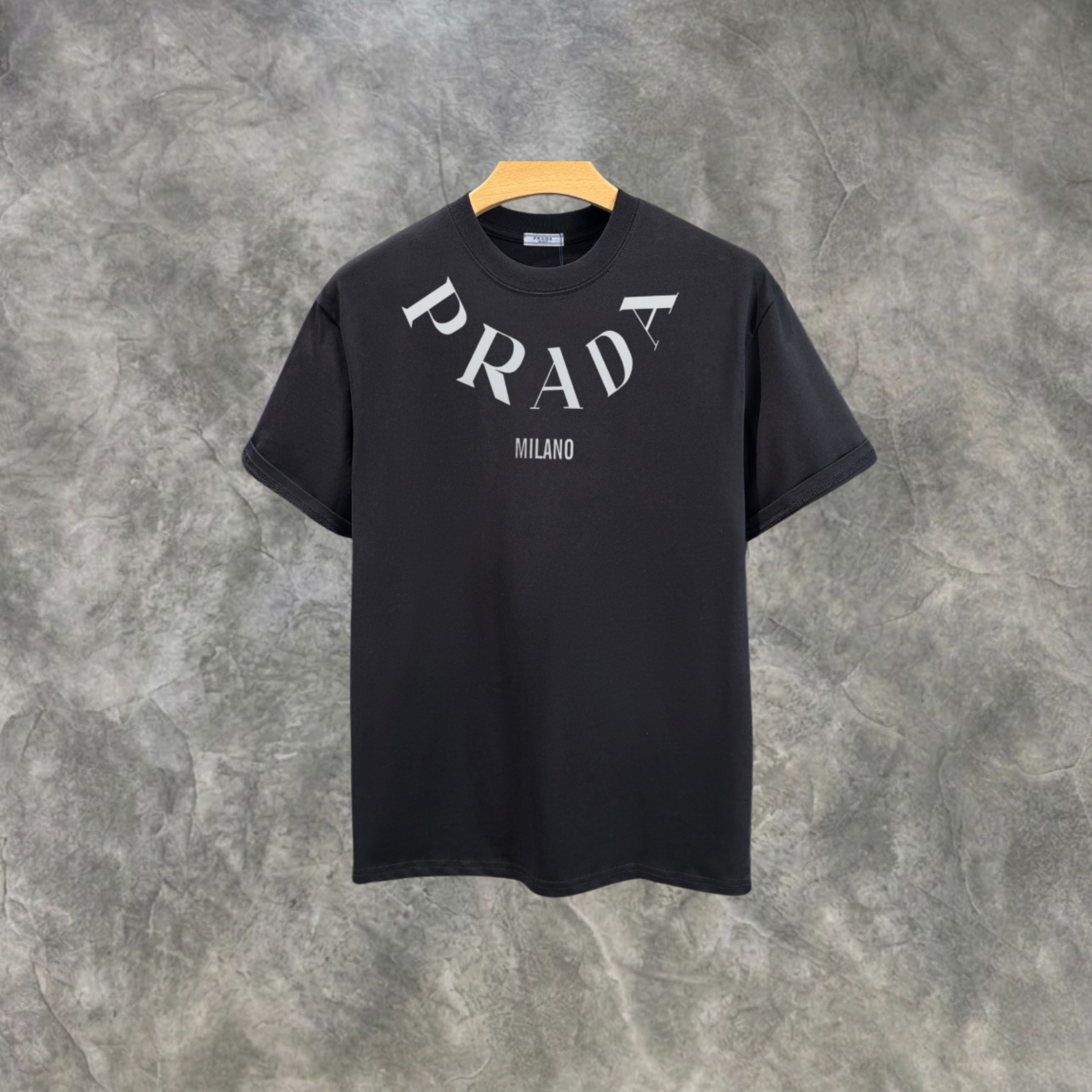 Elvare Club® T-Shirt