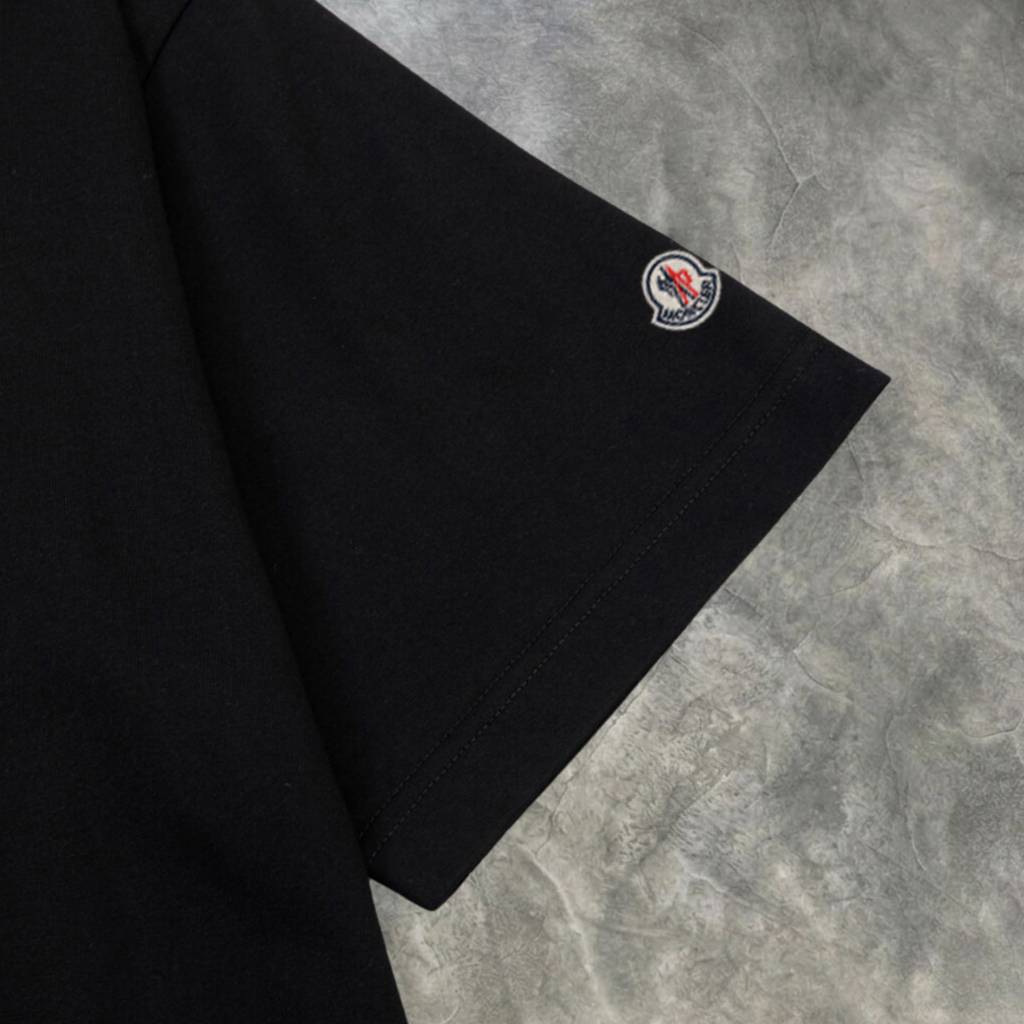 Elvare Club® T-shirt