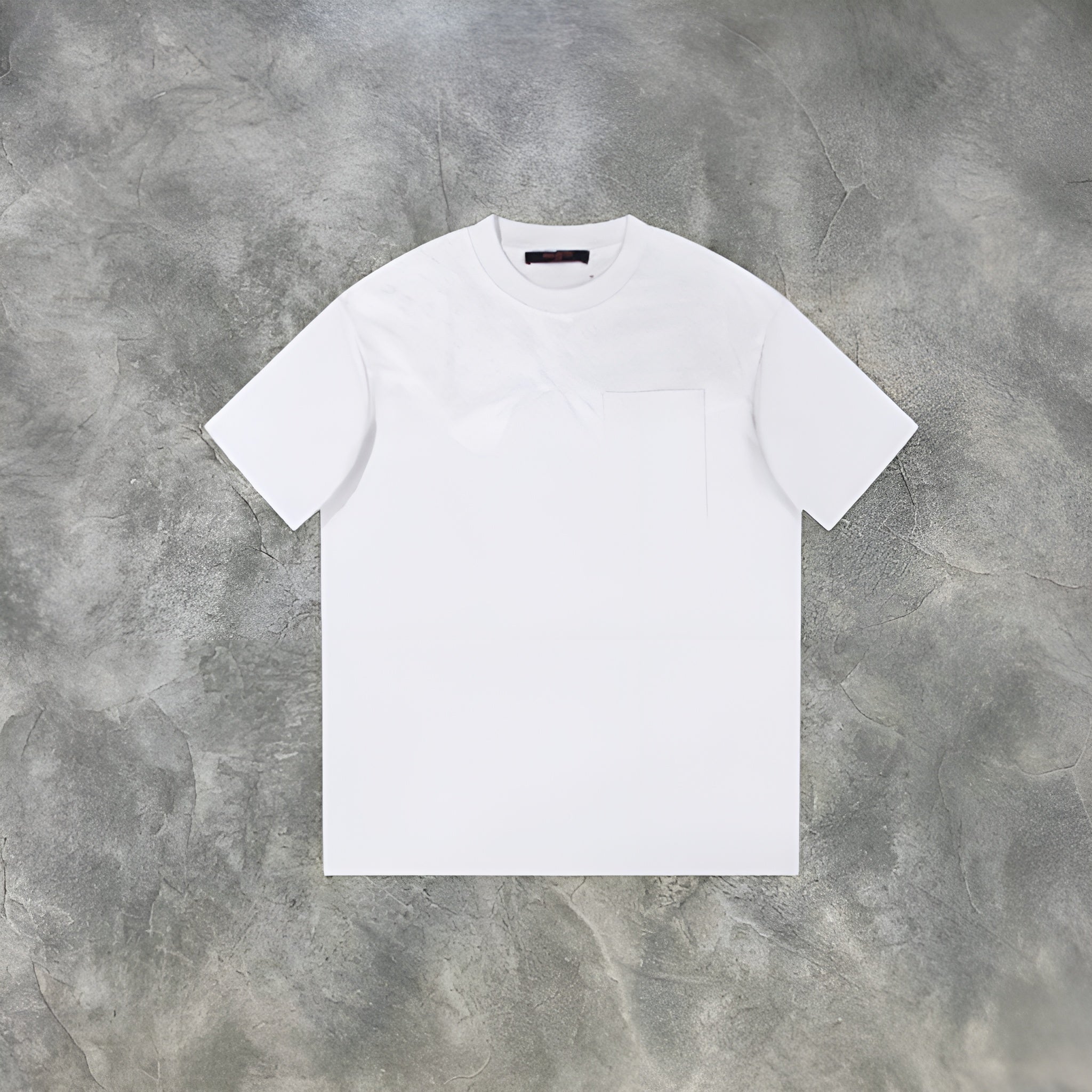 Elvare Club® T-Shirt