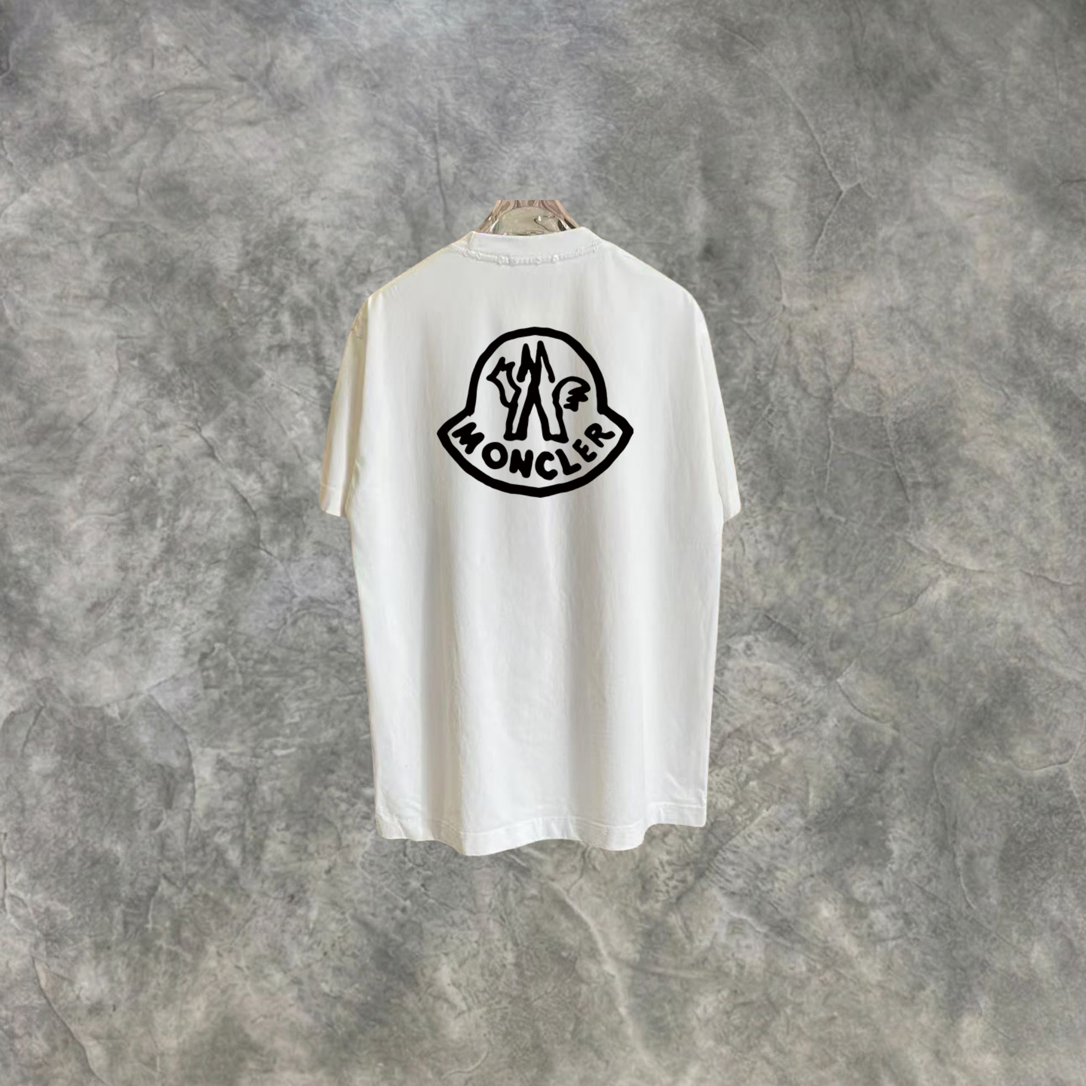 Elvare Club® T-Shirt
