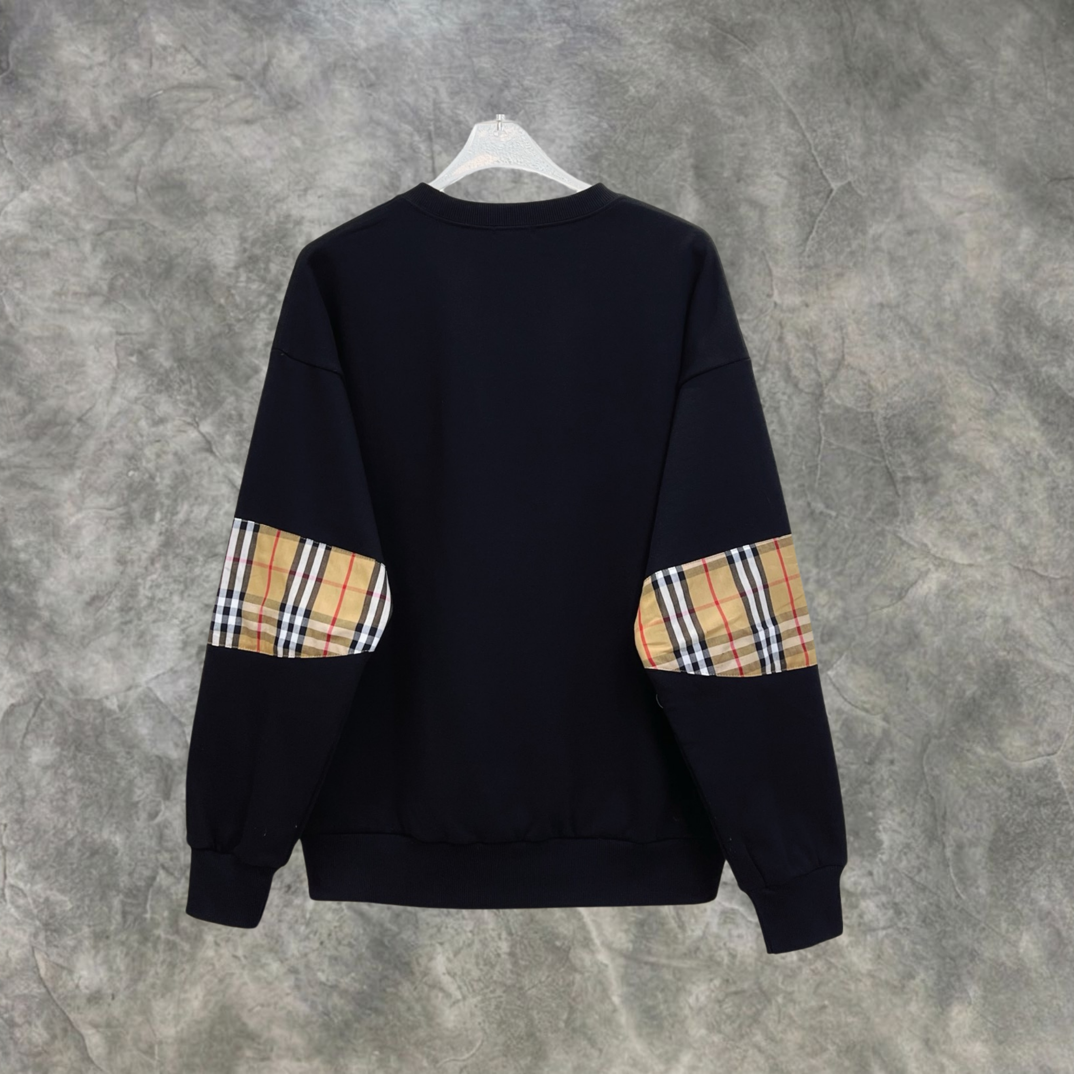 Elvare Club® Sweater