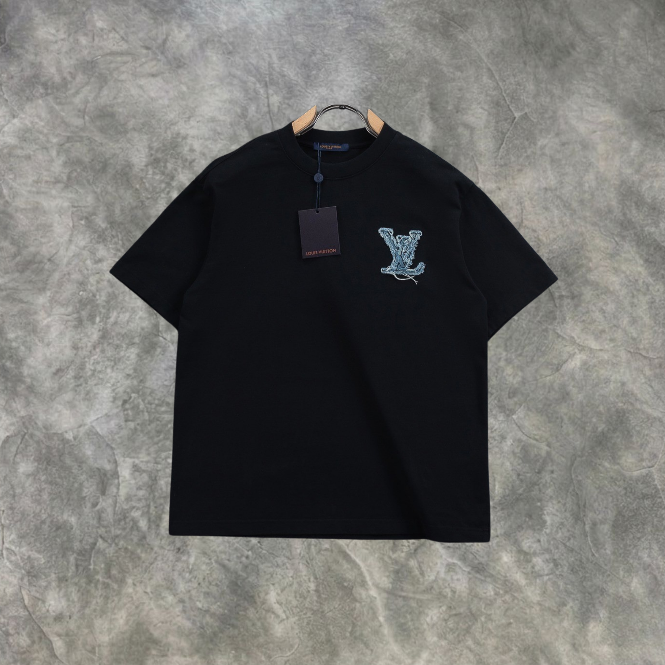Elvare Club® T-Shirt