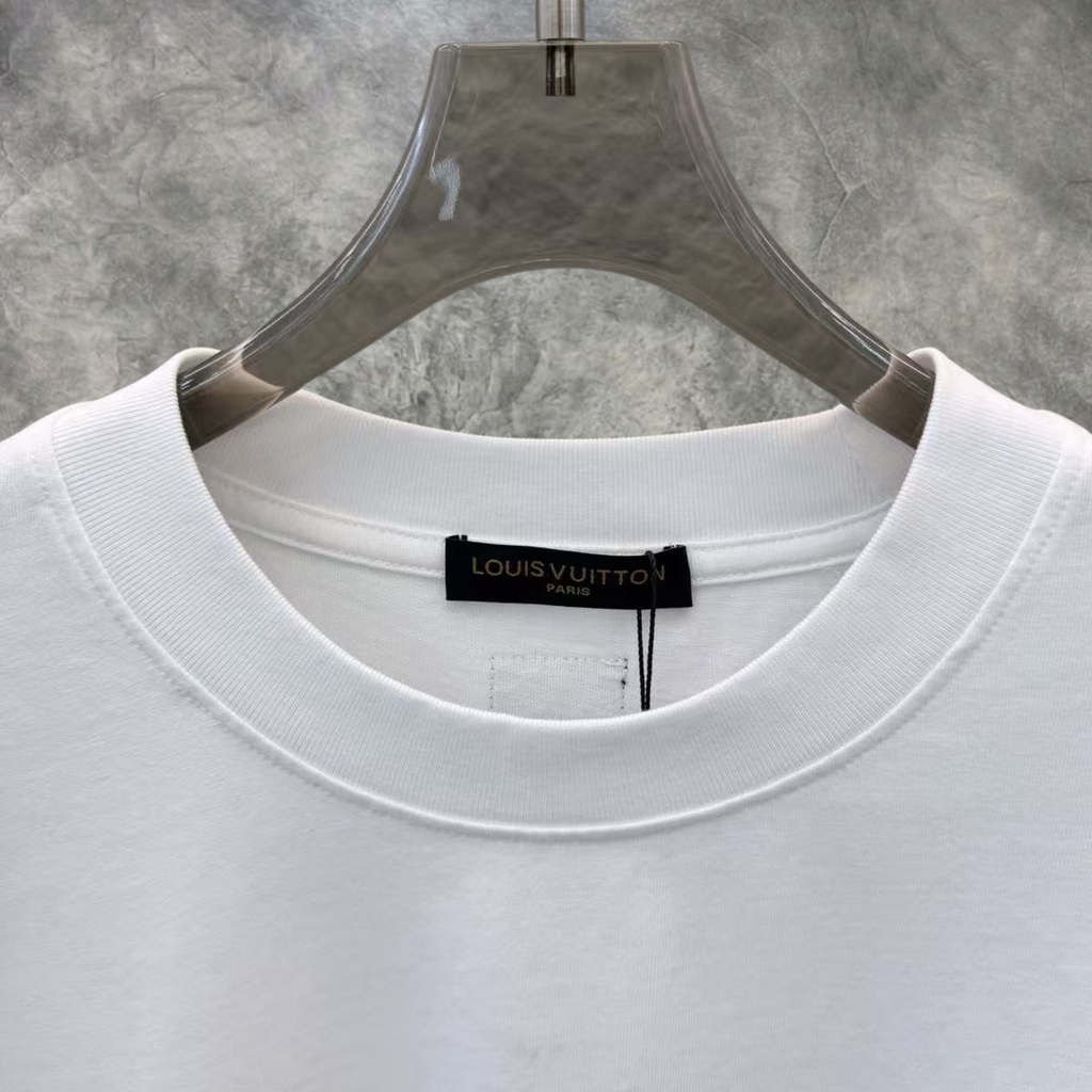 Elvare Club® T-Shirt