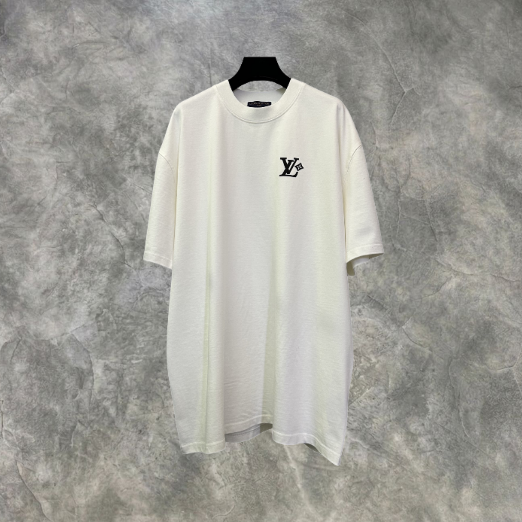 Elvare Club® T-Shirt