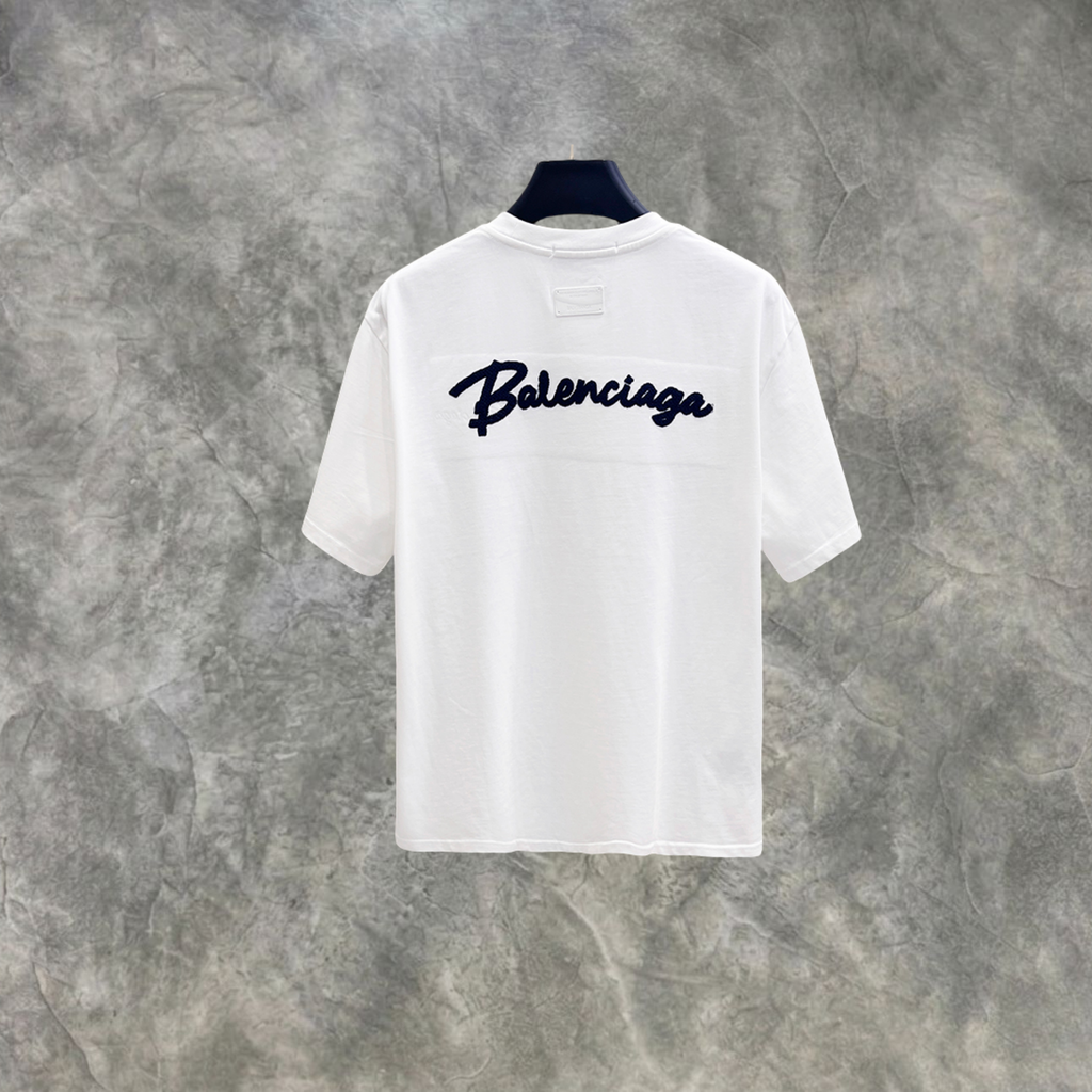 Elvare Club® T-Shirt
