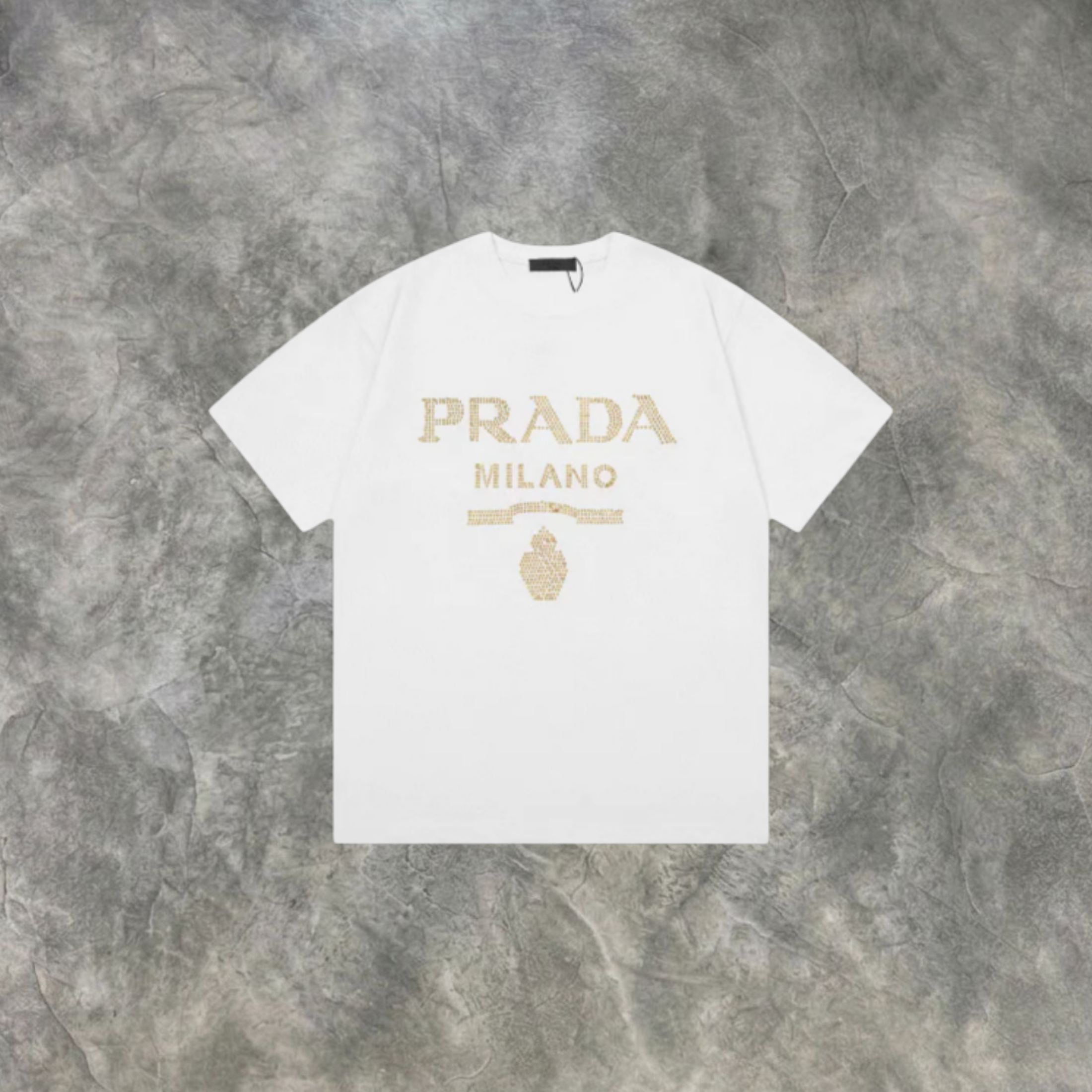 Elvare Club® T-Shirt