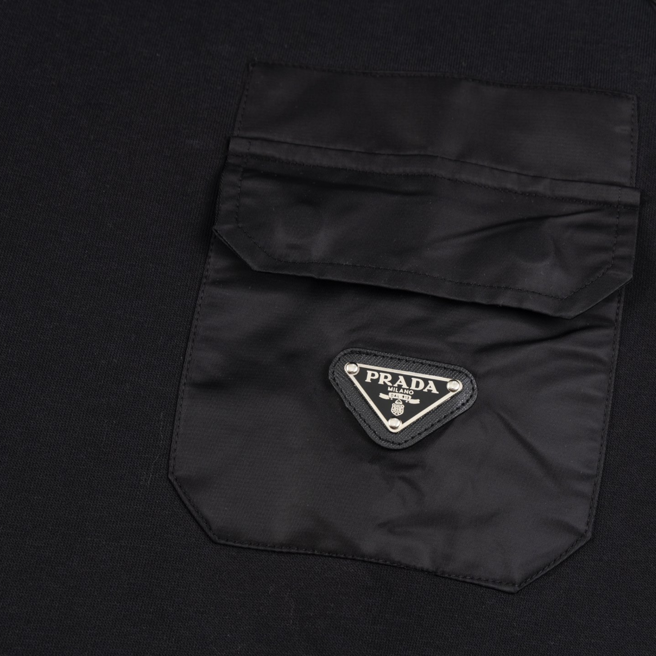 Elvare Club® Sweater