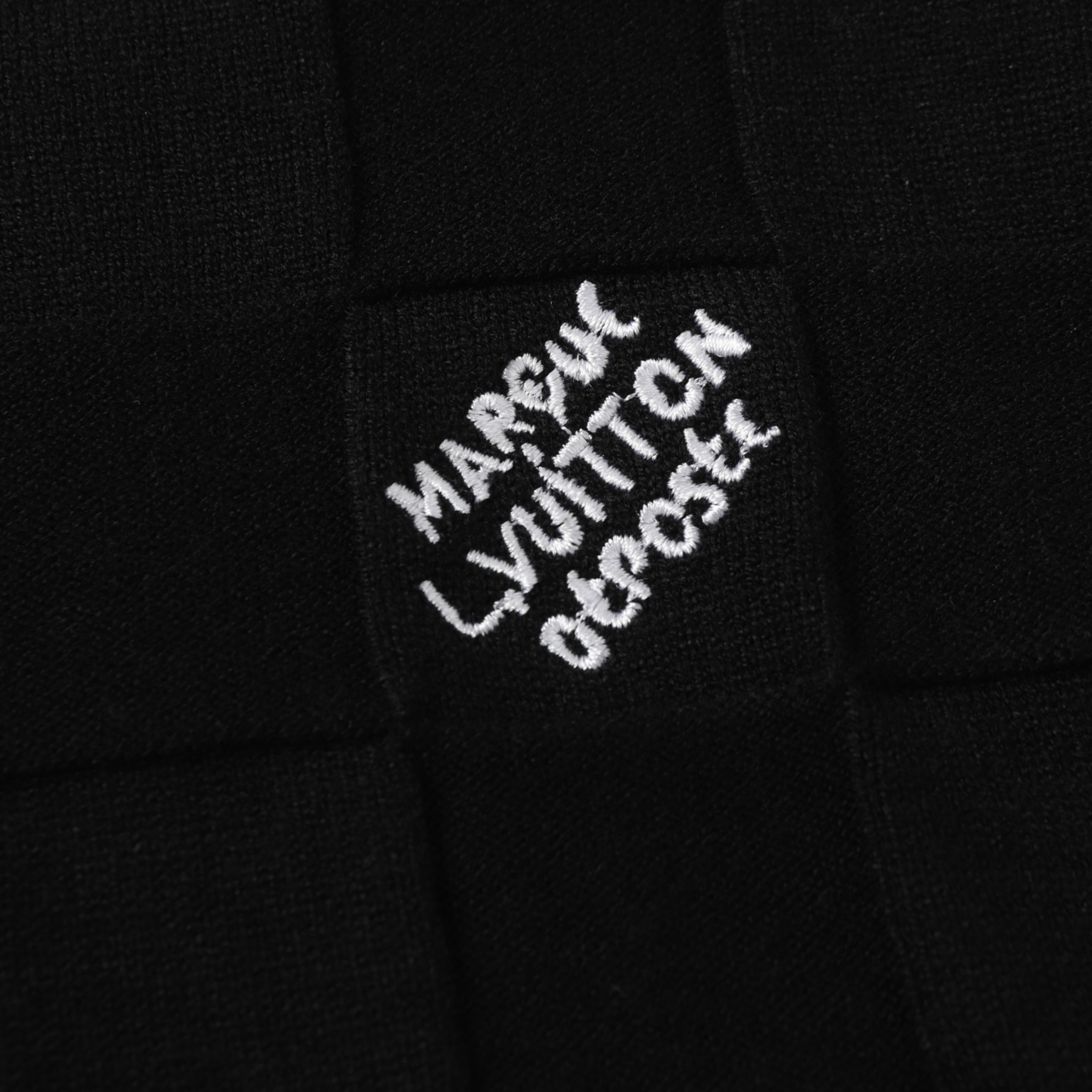 Elvare Club® Sweater